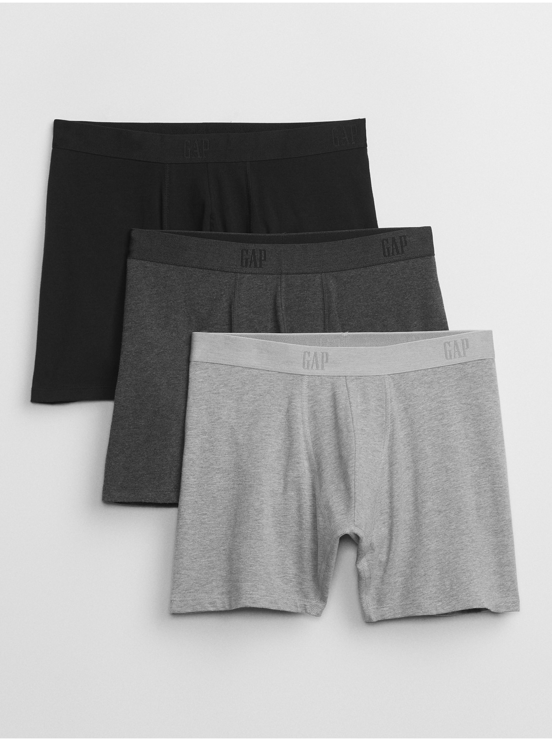 Lacno Súprava troch pánskych boxeriek v čiernej, tmavo a svetlo šedej farbe GAP