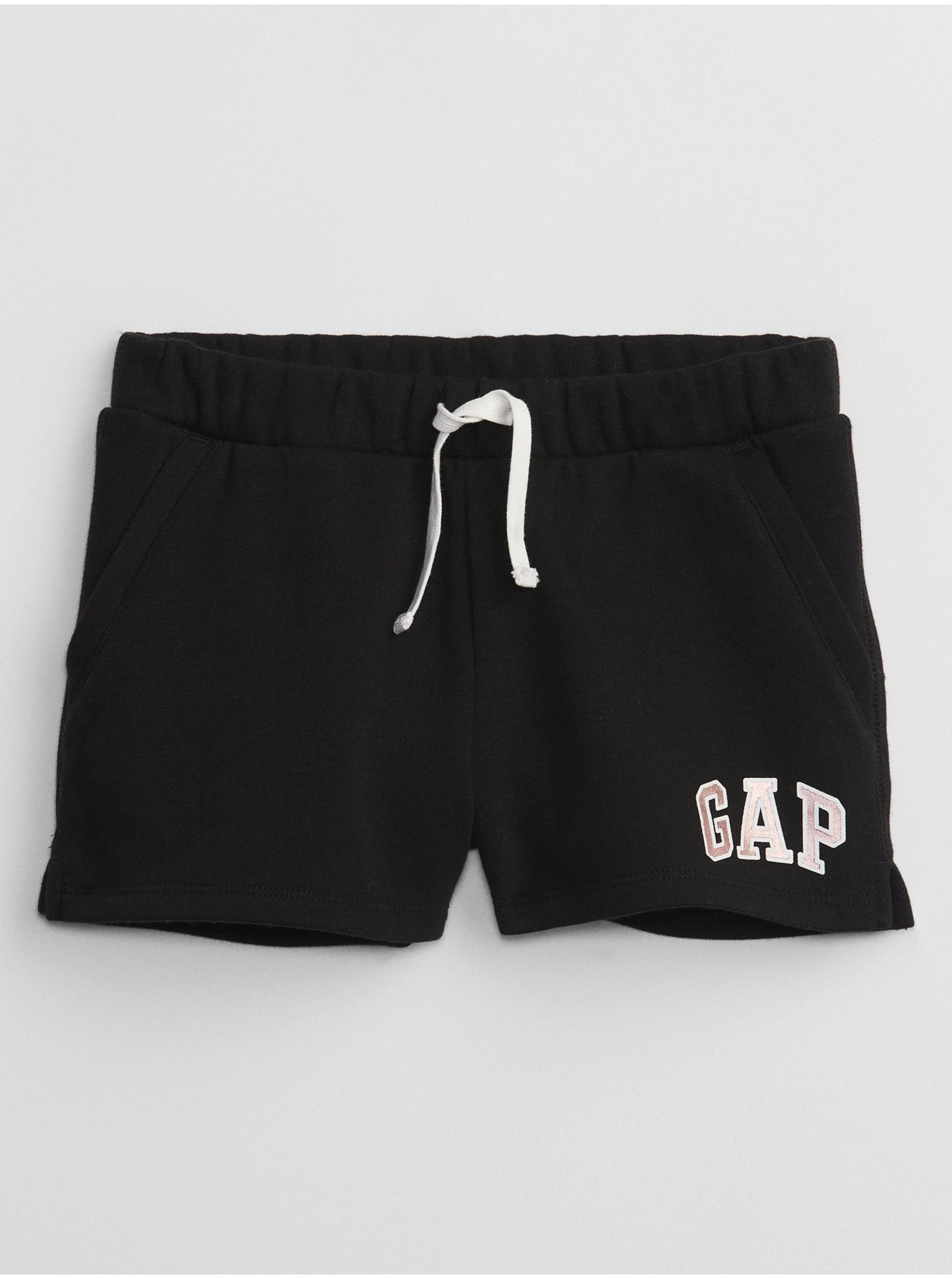 E-shop Čierne dievčenské šortky s logom GAP
