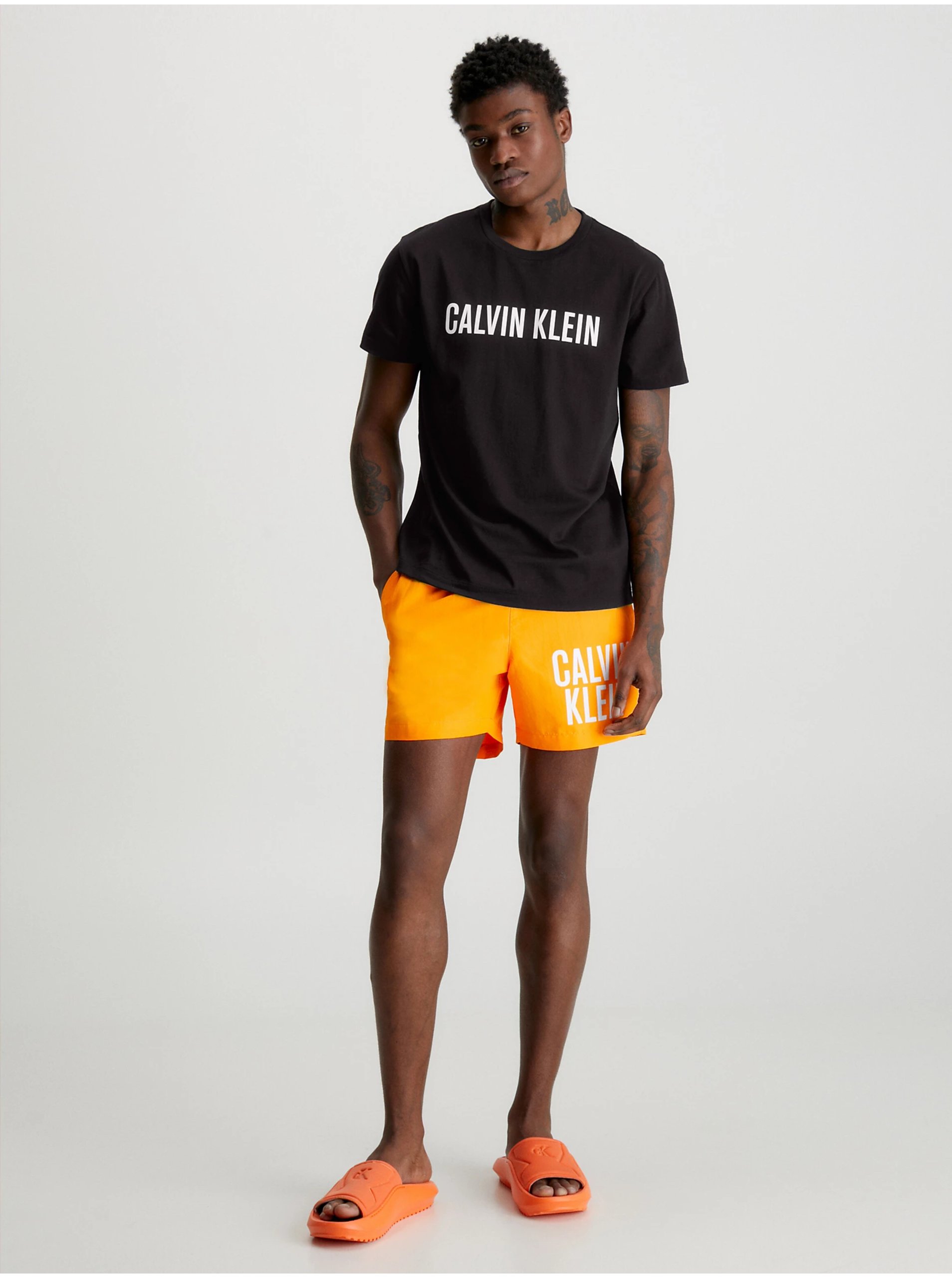 Levně Černé pánské tričko Calvin Klein Underwear