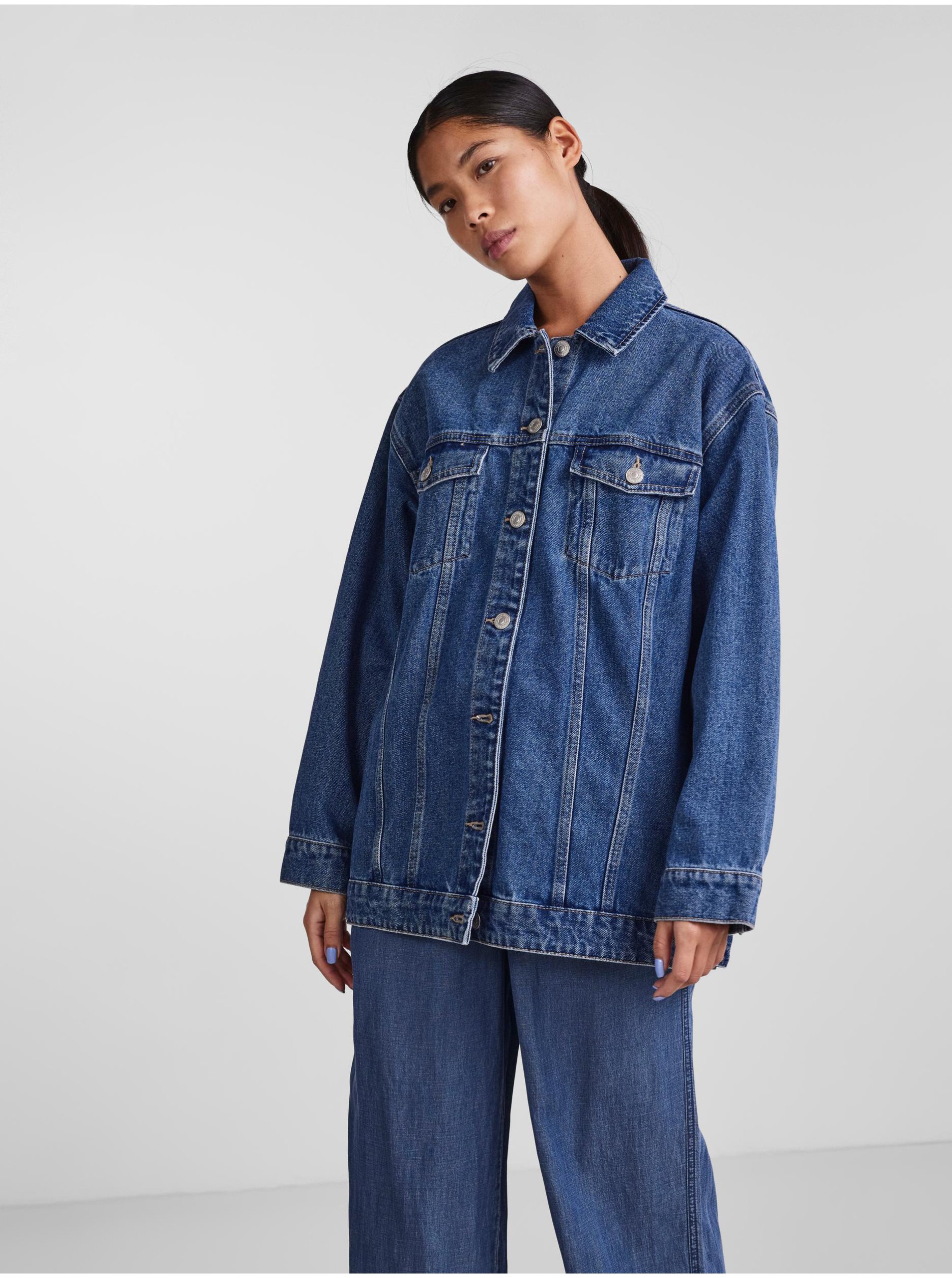 E-shop Modrá dámská oversize džínová bunda Pieces Tika