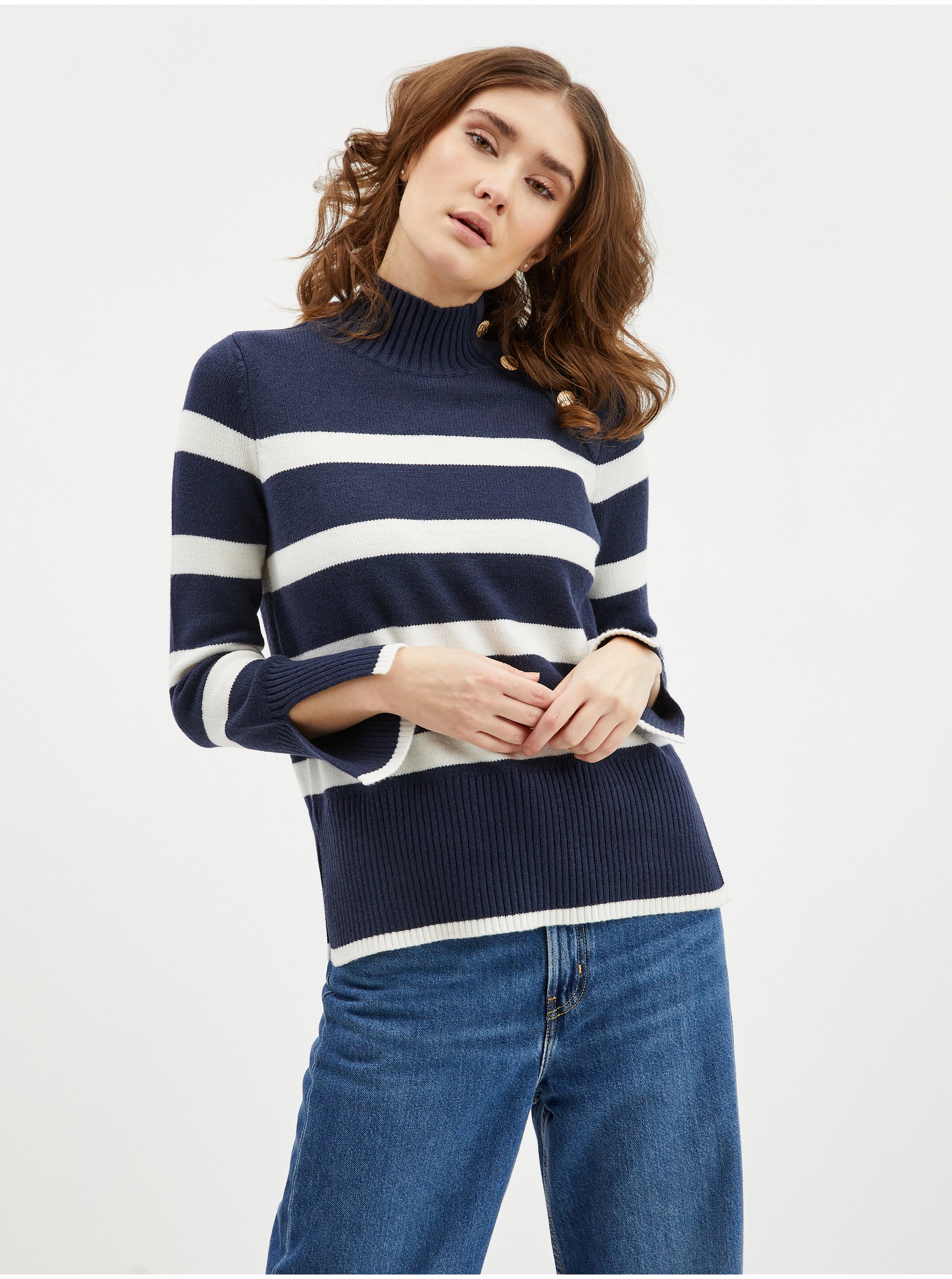 E-shop Bielo-modrý dámsky pruhovaný sveter ORSAY