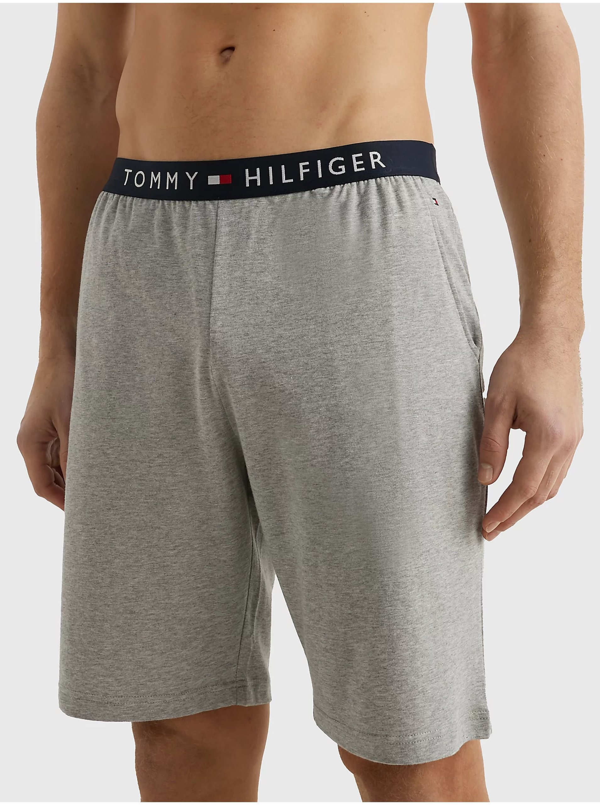Levně Šedé pánské žíhané teplákové kraťasy Tommy Hilfiger Underwear