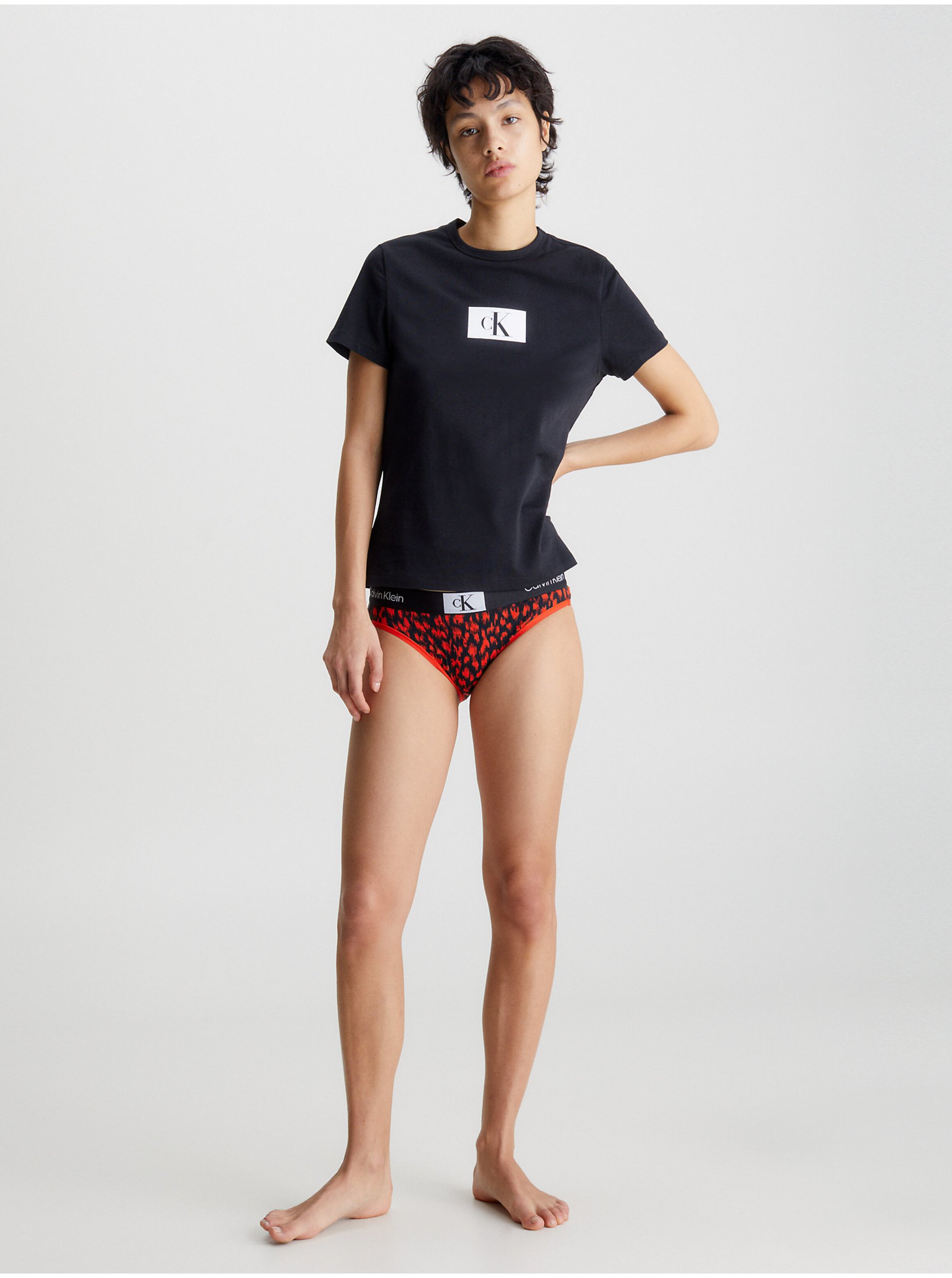 Levně Černé dámské tričko na spaní Calvin Klein Underwear