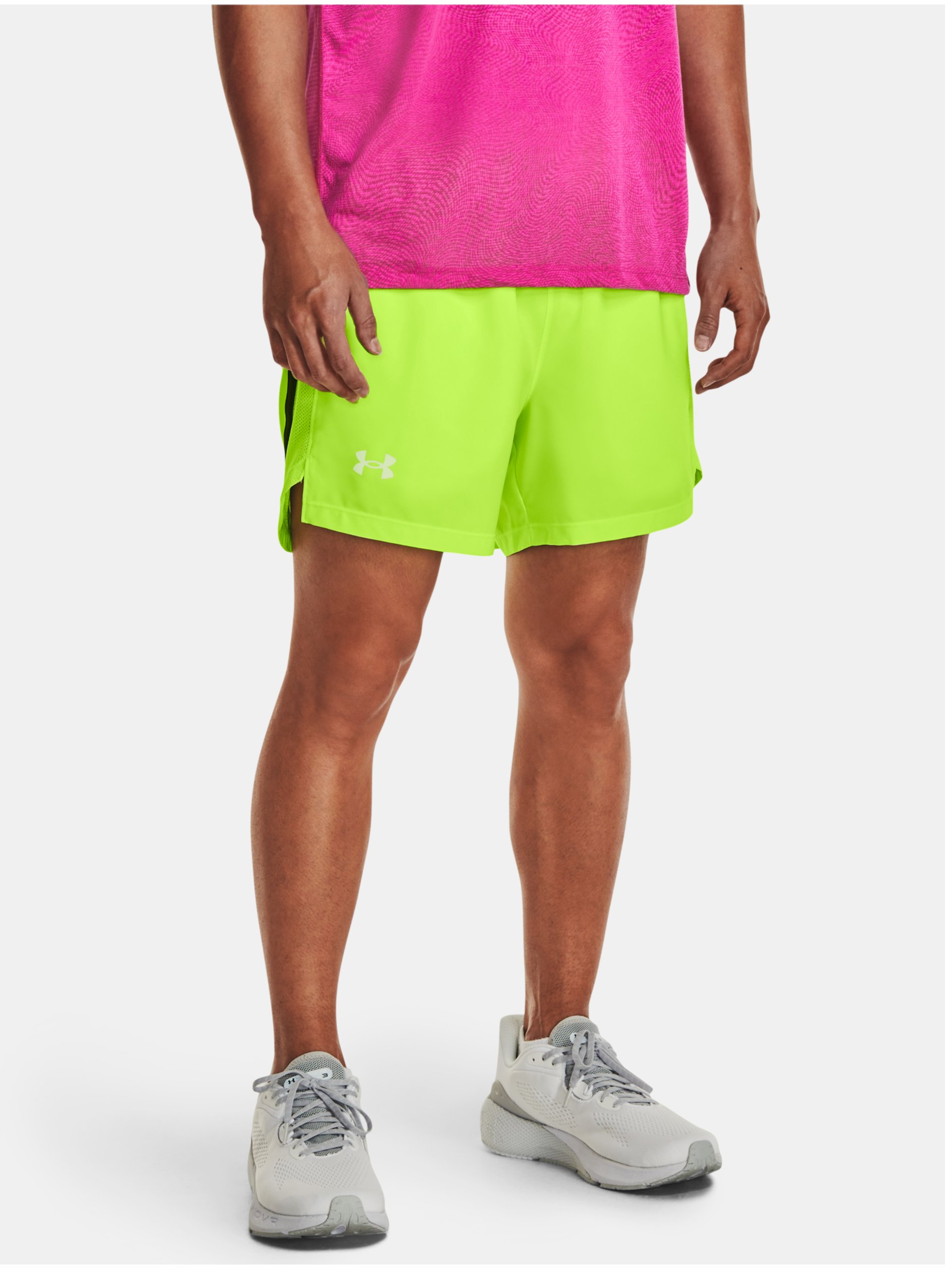 Levně Kraťasy Under Armour UA LAUNCH 5'' SHORT-GRN