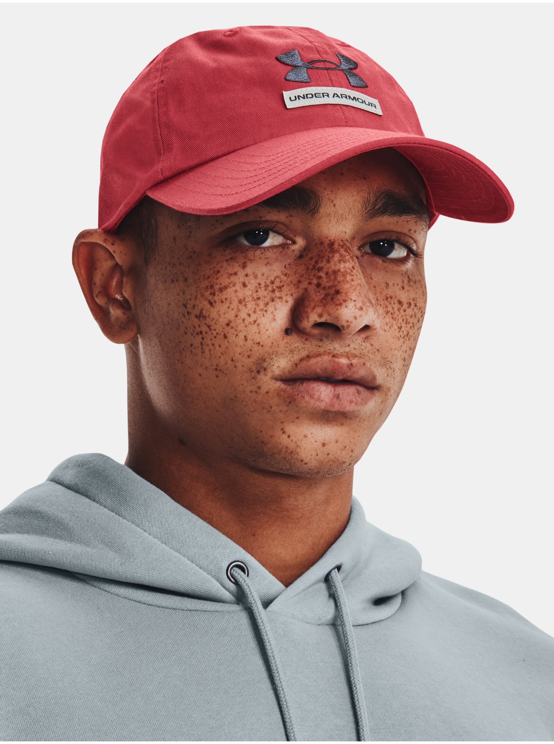 E-shop Kšiltovka Under Armour Branded Hat-RED