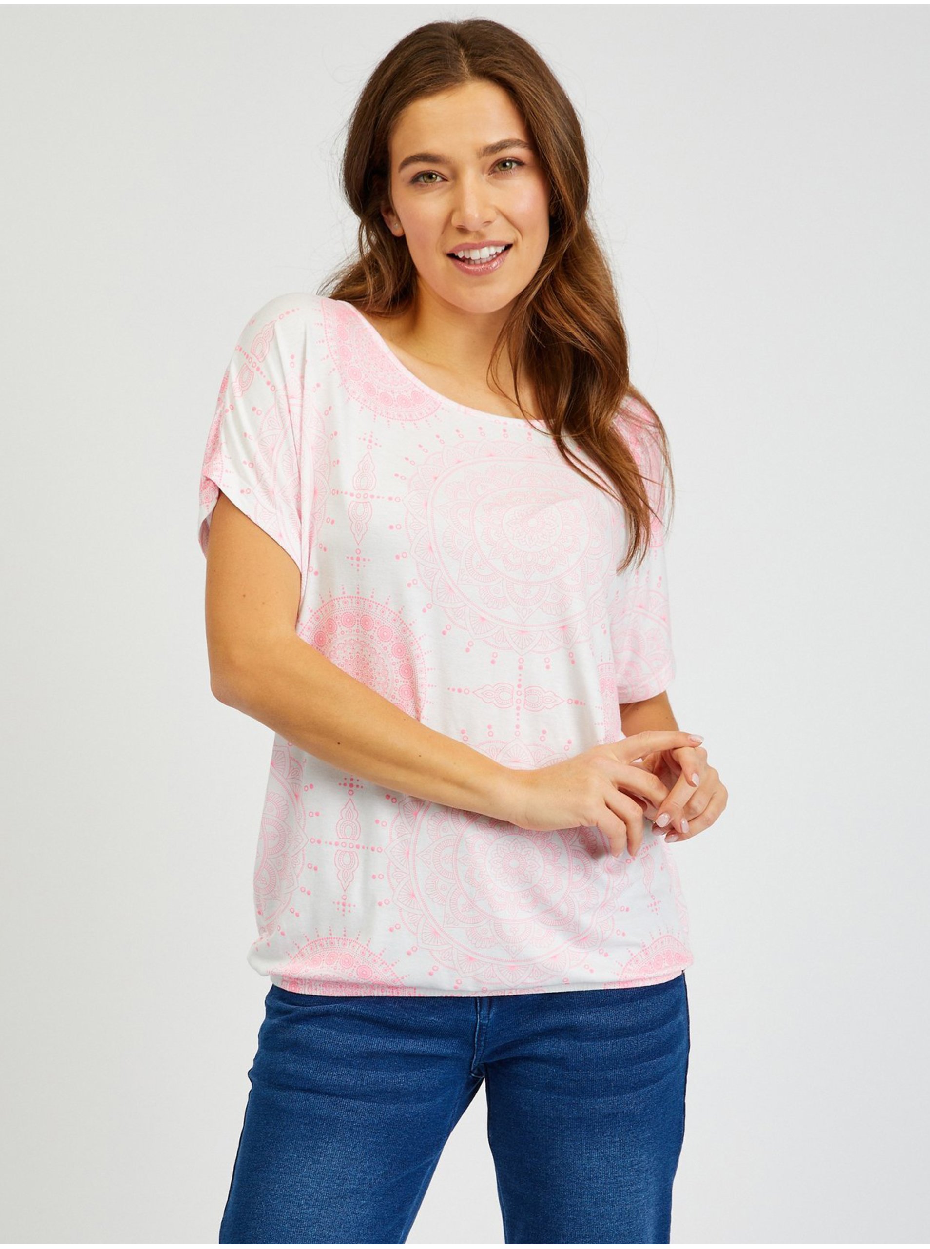 E-shop Bílo-růžové dámské vzorované tričko SAM73 Taurus