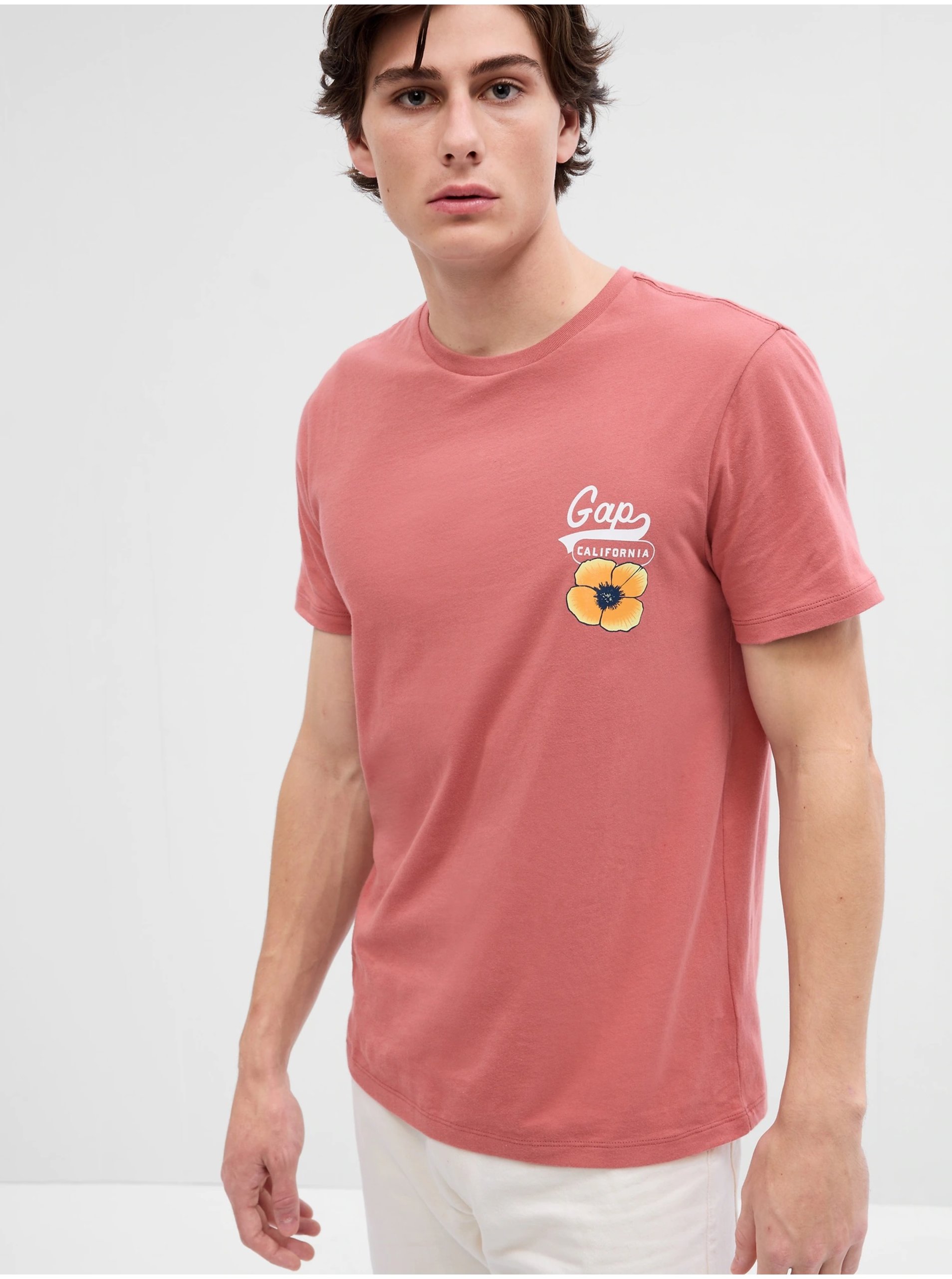 E-shop Korálové pánské tričko s logem GAP