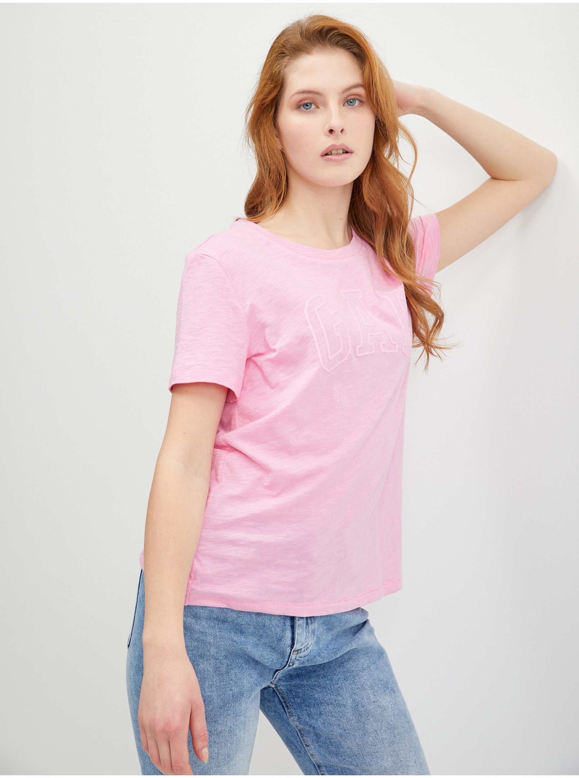 Levně Růžové dámské bavlněné tričko s logem GAP