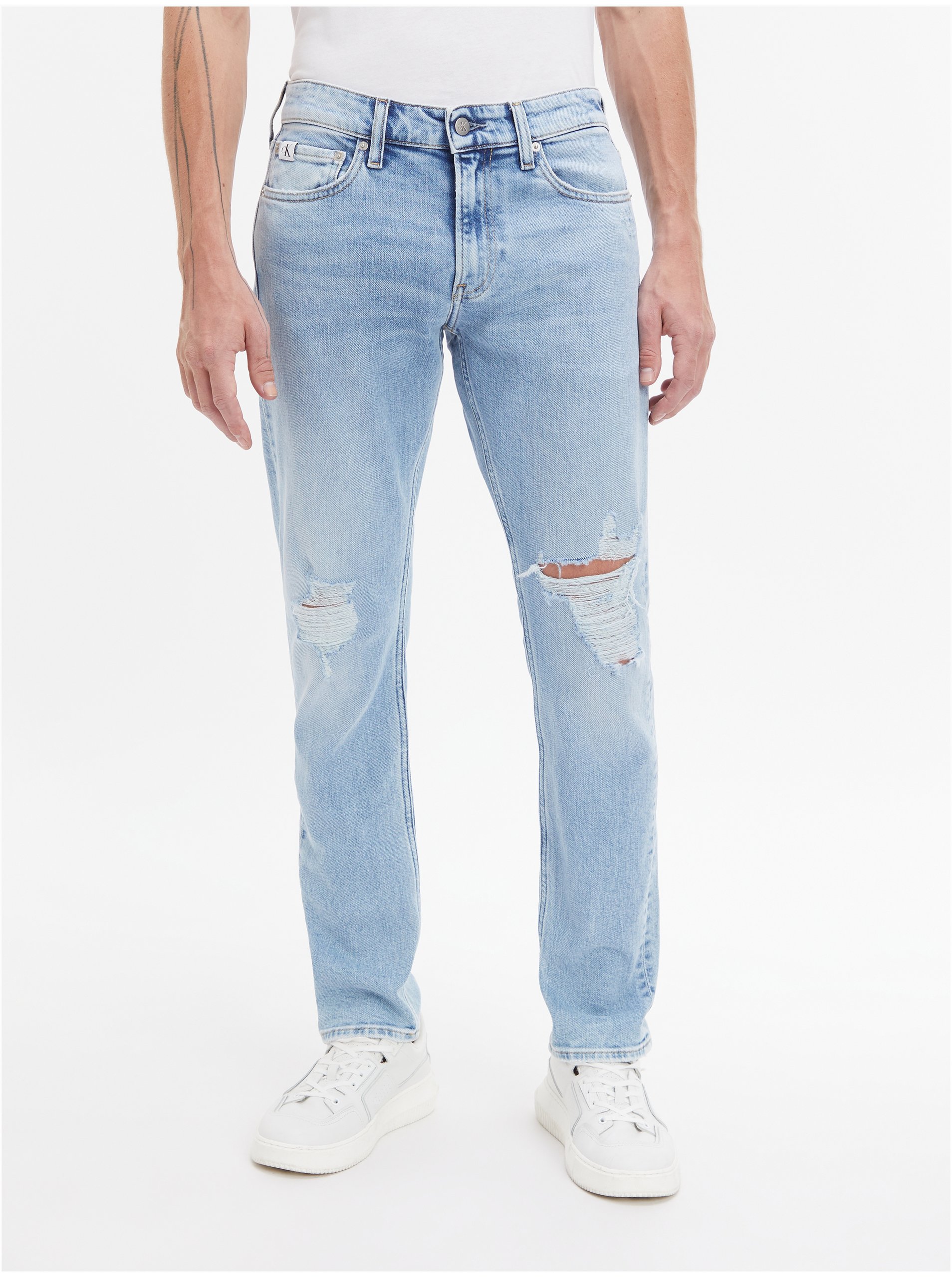 Lacno Slim fit pre mužov Calvin Klein Jeans - svetlomodrá