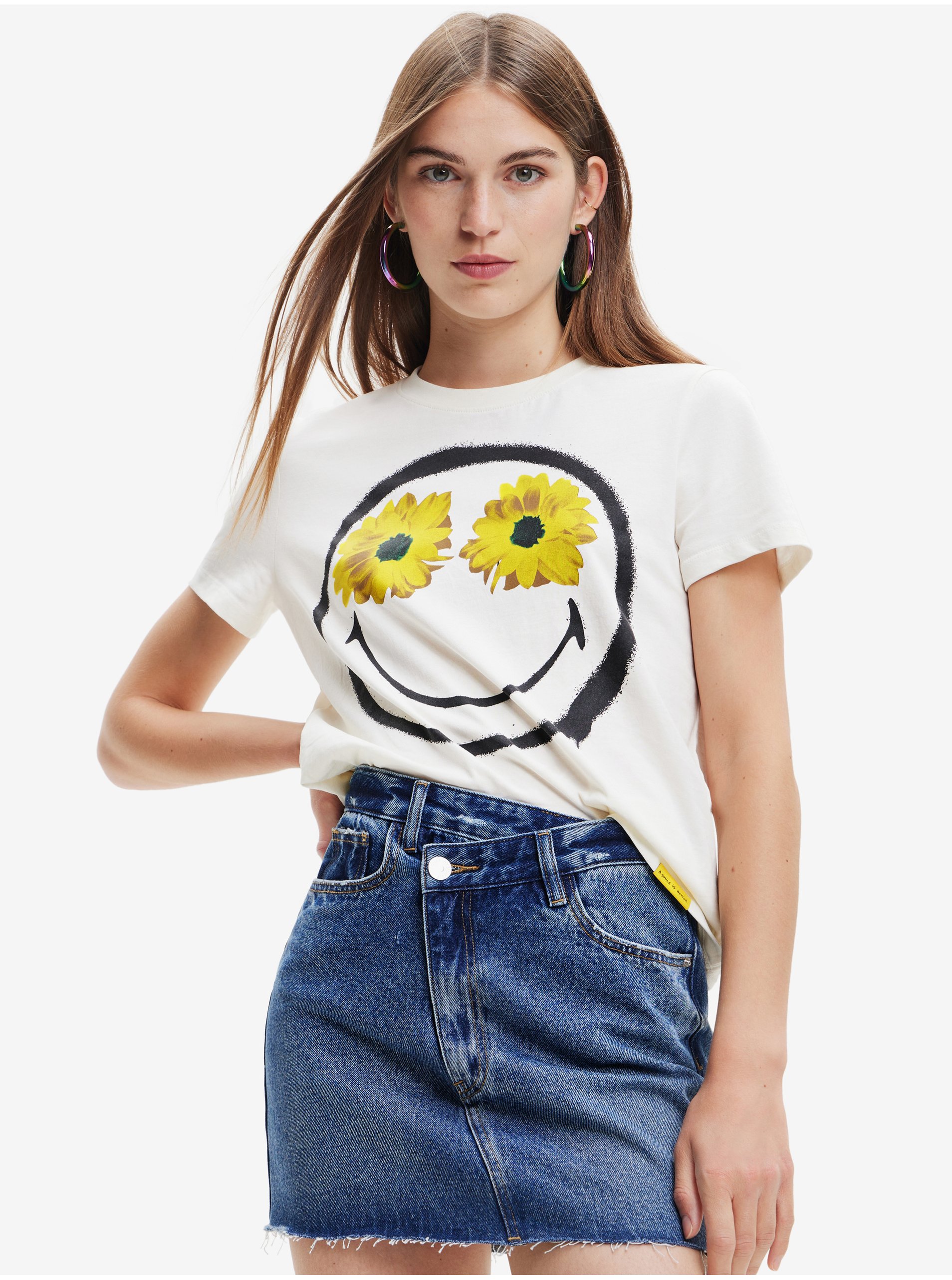 Levně Bílé dámské tričko Desigual Margarita Smiley