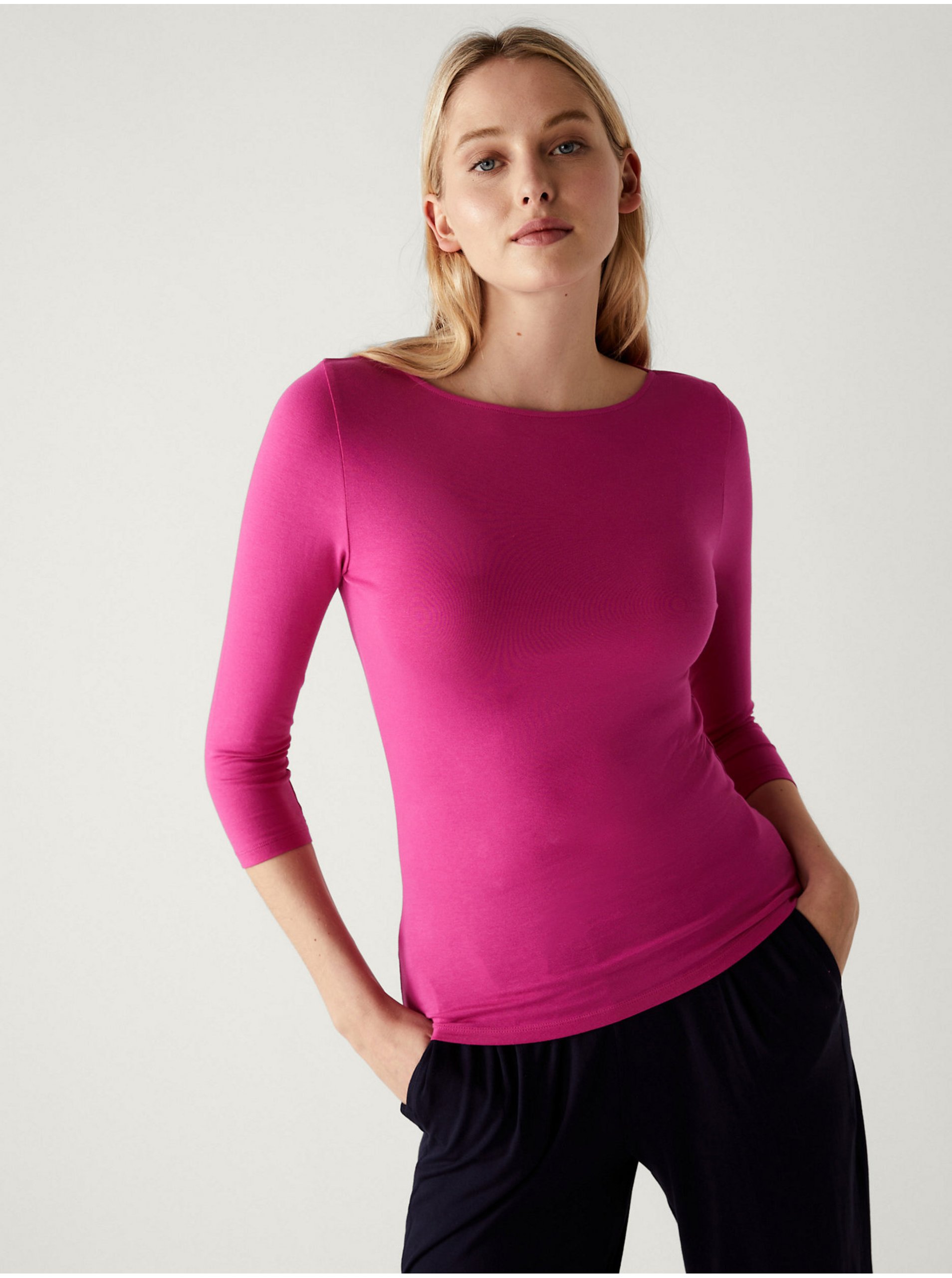 Lacno Topy a tričká pre ženy Marks & Spencer