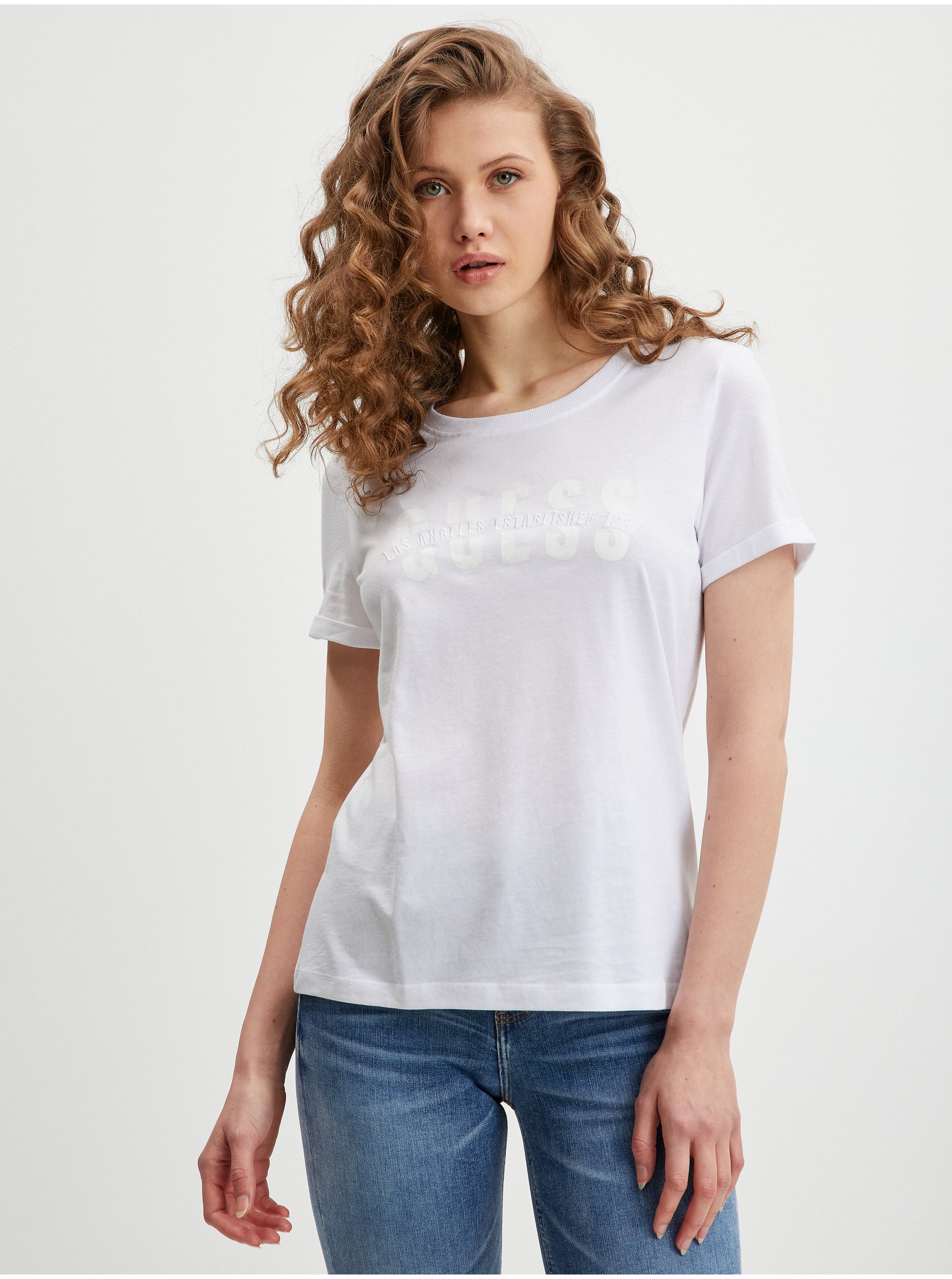 Levně Bílé dámské tričko Guess Agata