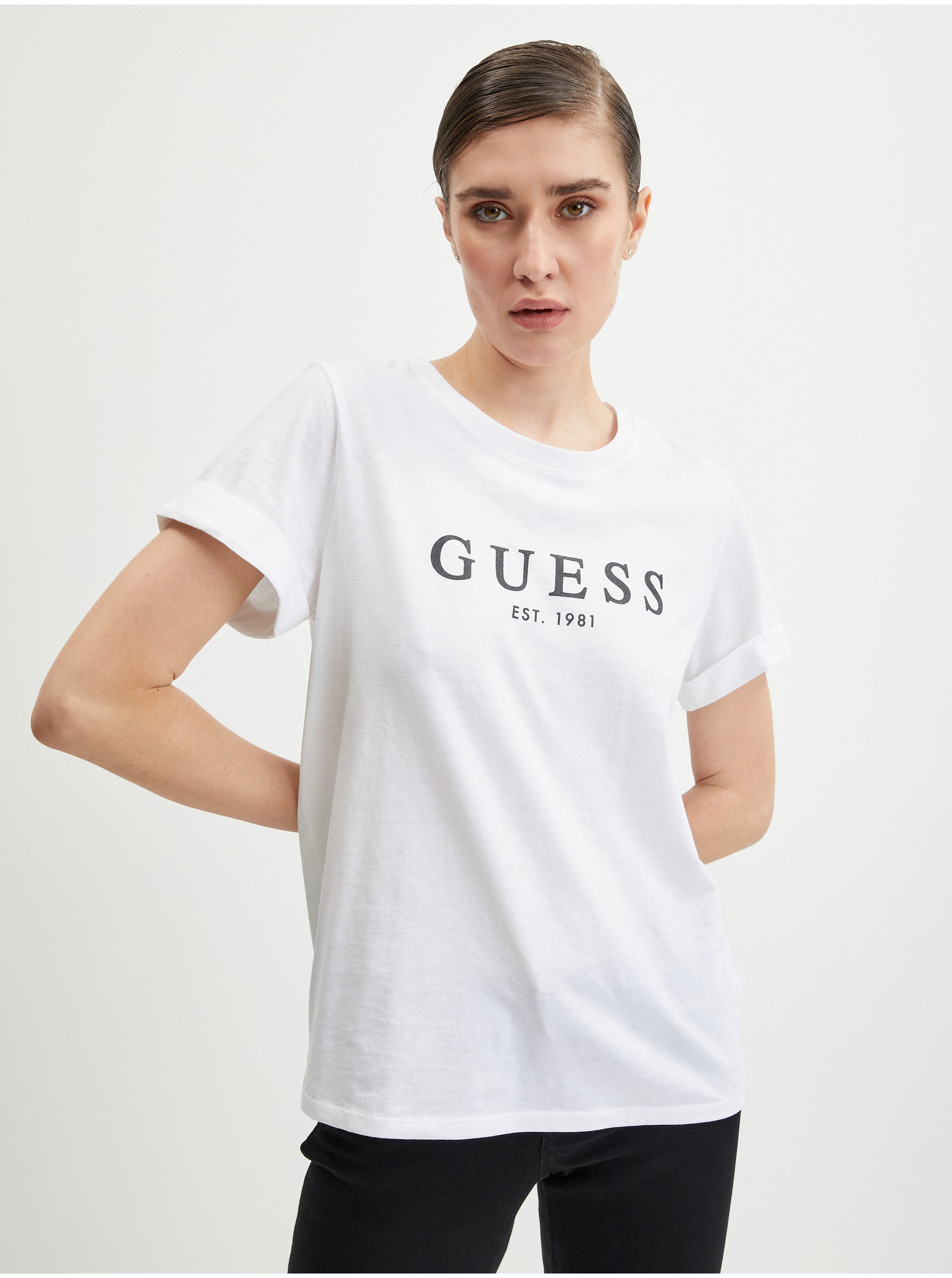E-shop Bílé dámské tričko Guess 1981