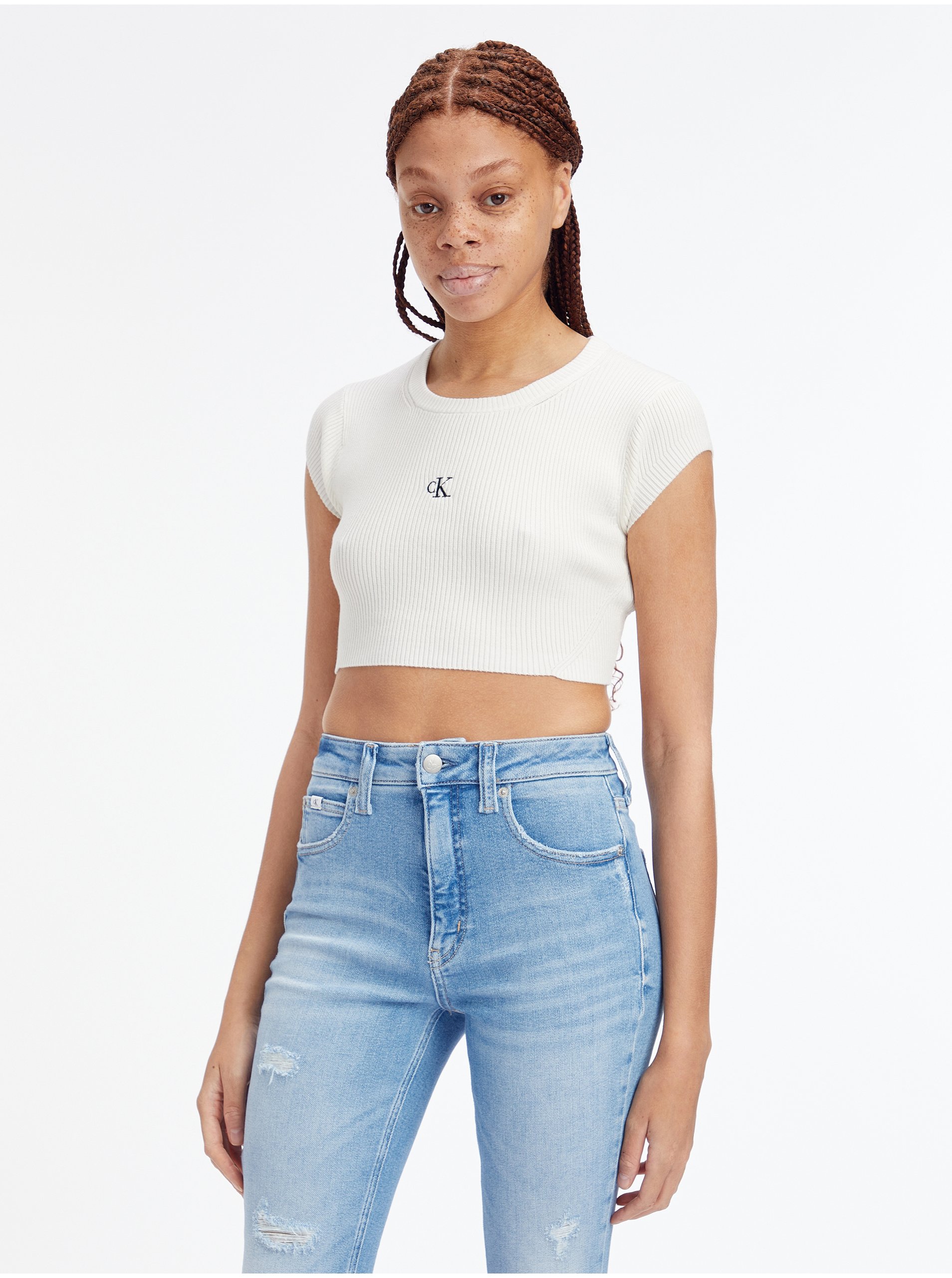 Levně Bílé dámské crop top tričko Calvin Klein Jeans