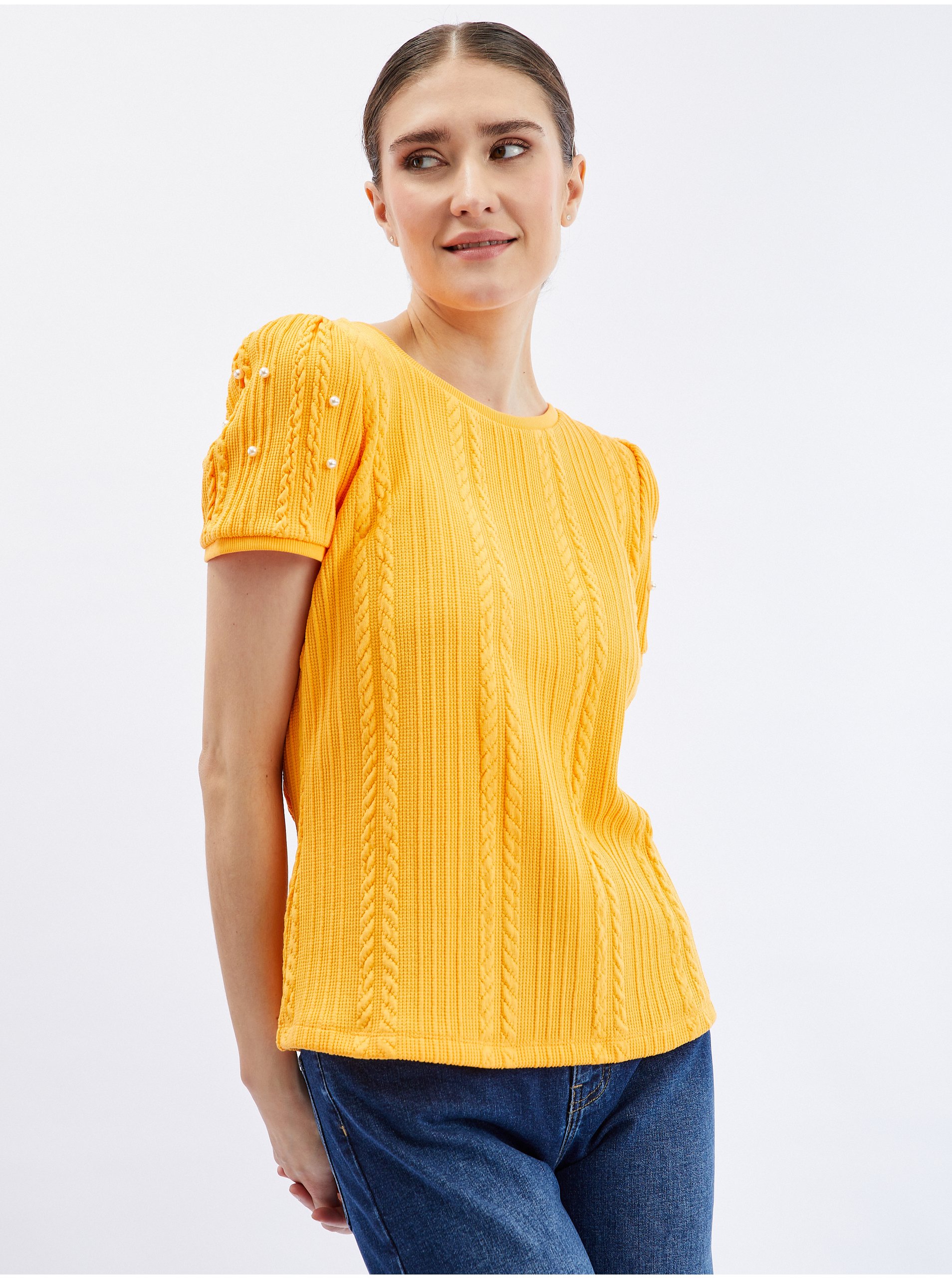 Levně Žluté dámské tričko s ozdobnými detaily ORSAY