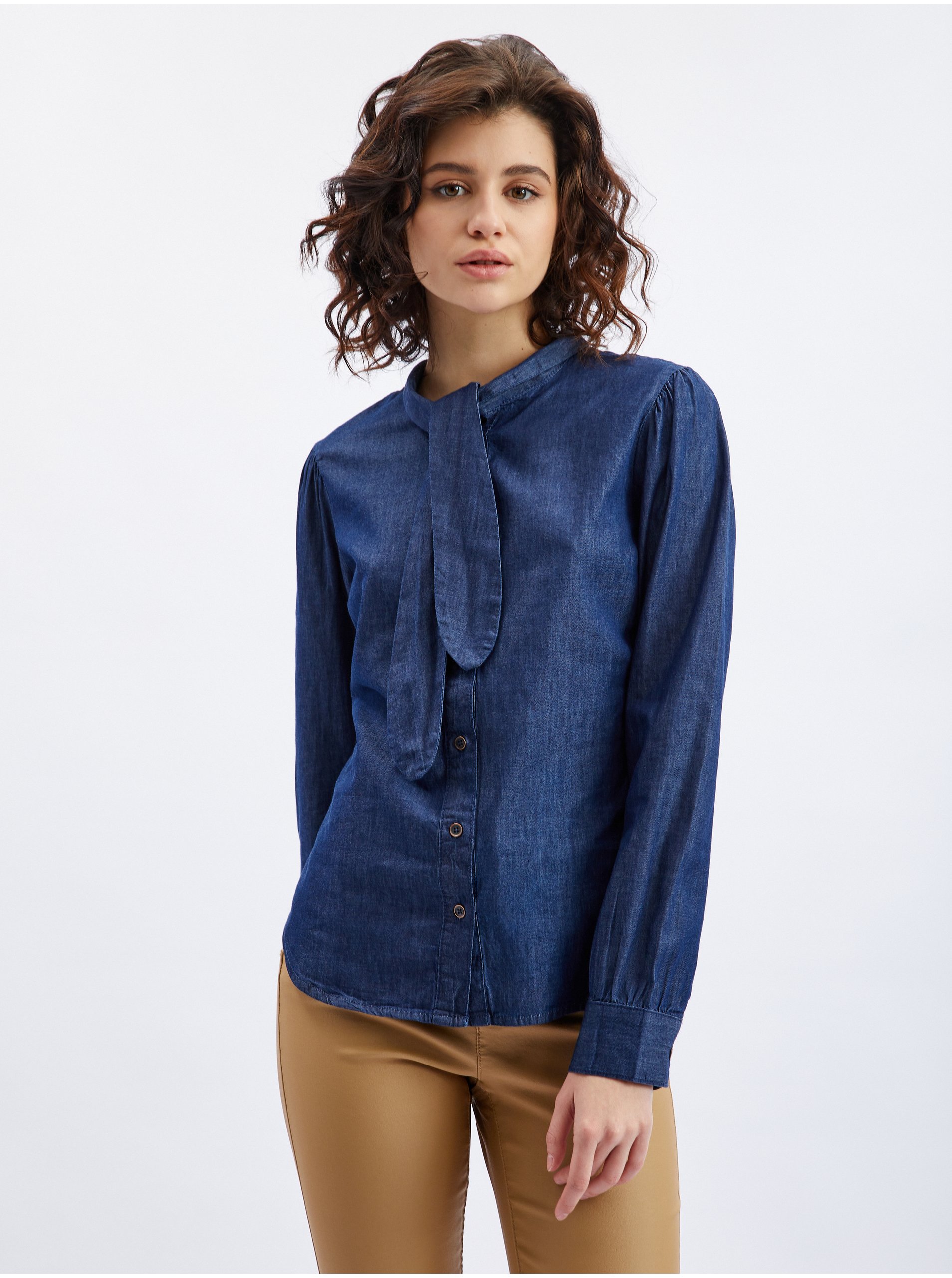 Levně Tmavě modrá dámská džínová košile s ozdobným detailem ORSAY