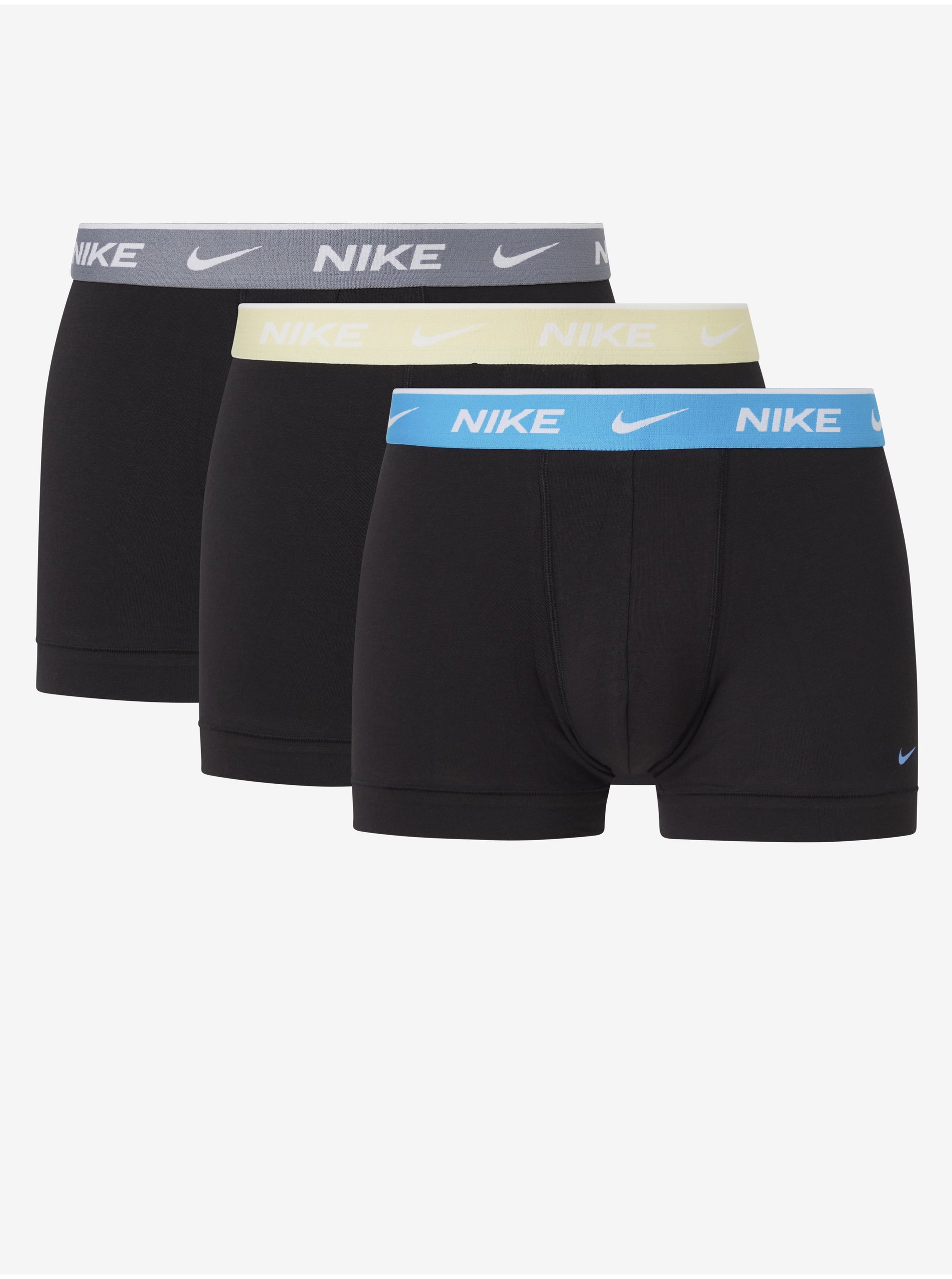 Levně Sada tří černých pánských boxerek Nike