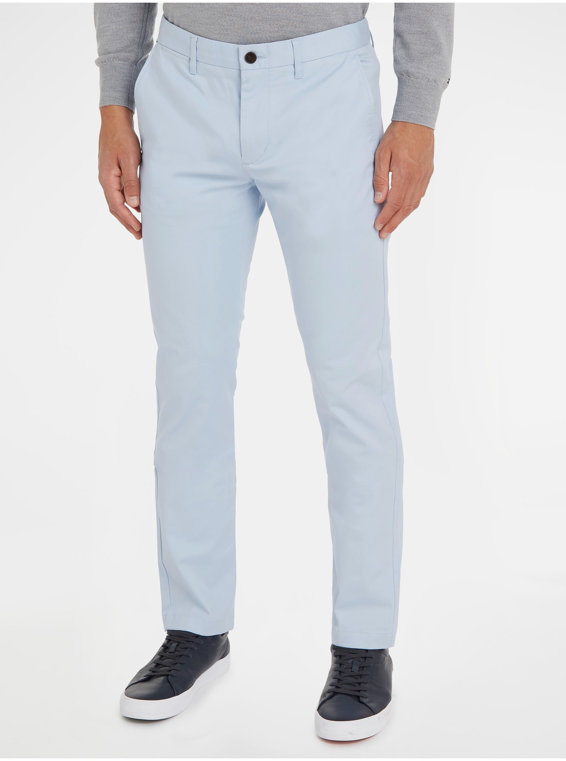 E-shop Světle modré pánské chino kalhoty Tommy Hilfiger