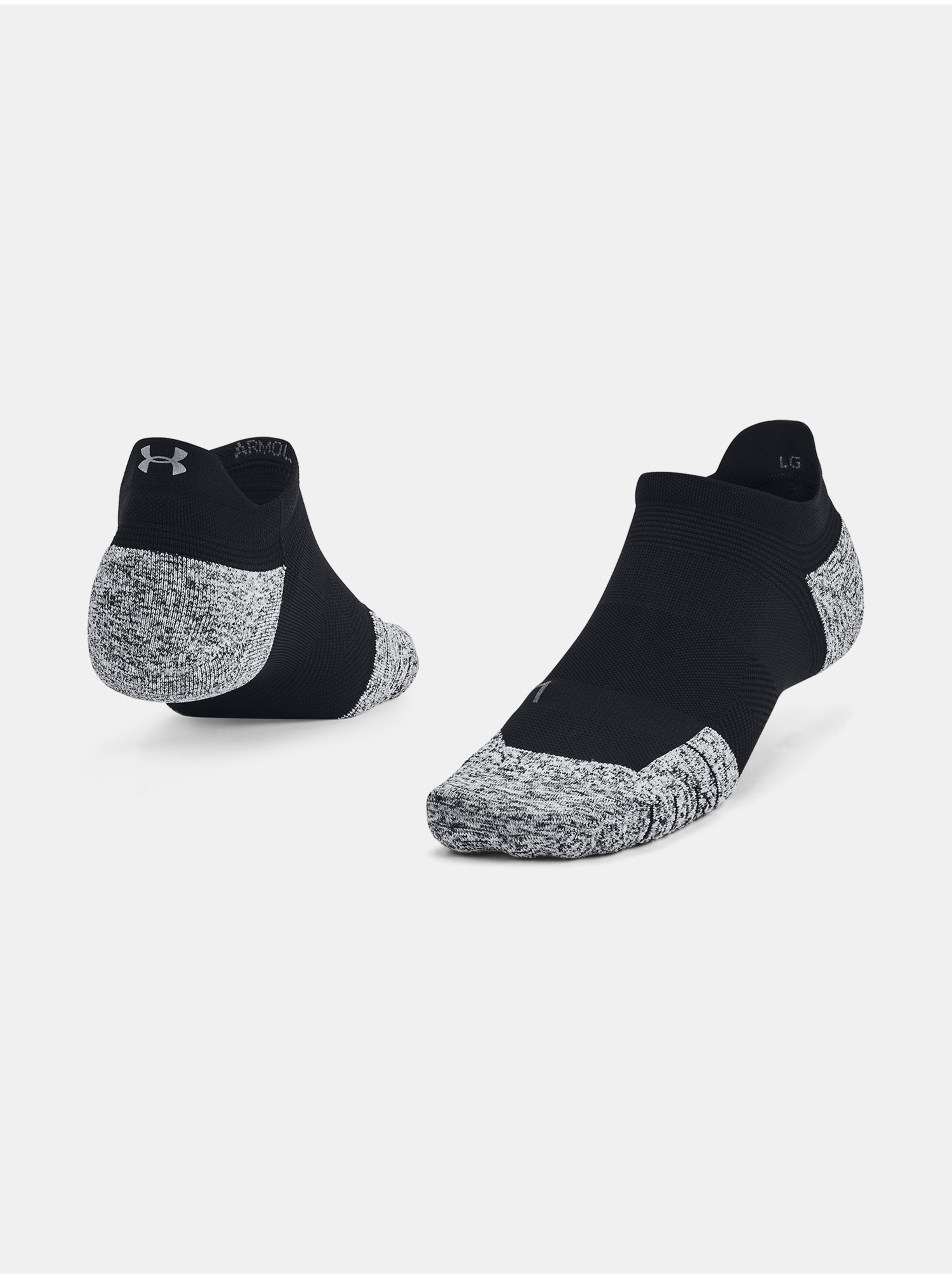 E-shop Černé sportovní ponožky Under Armour UA AD Run Cushion 1pk NS Tab