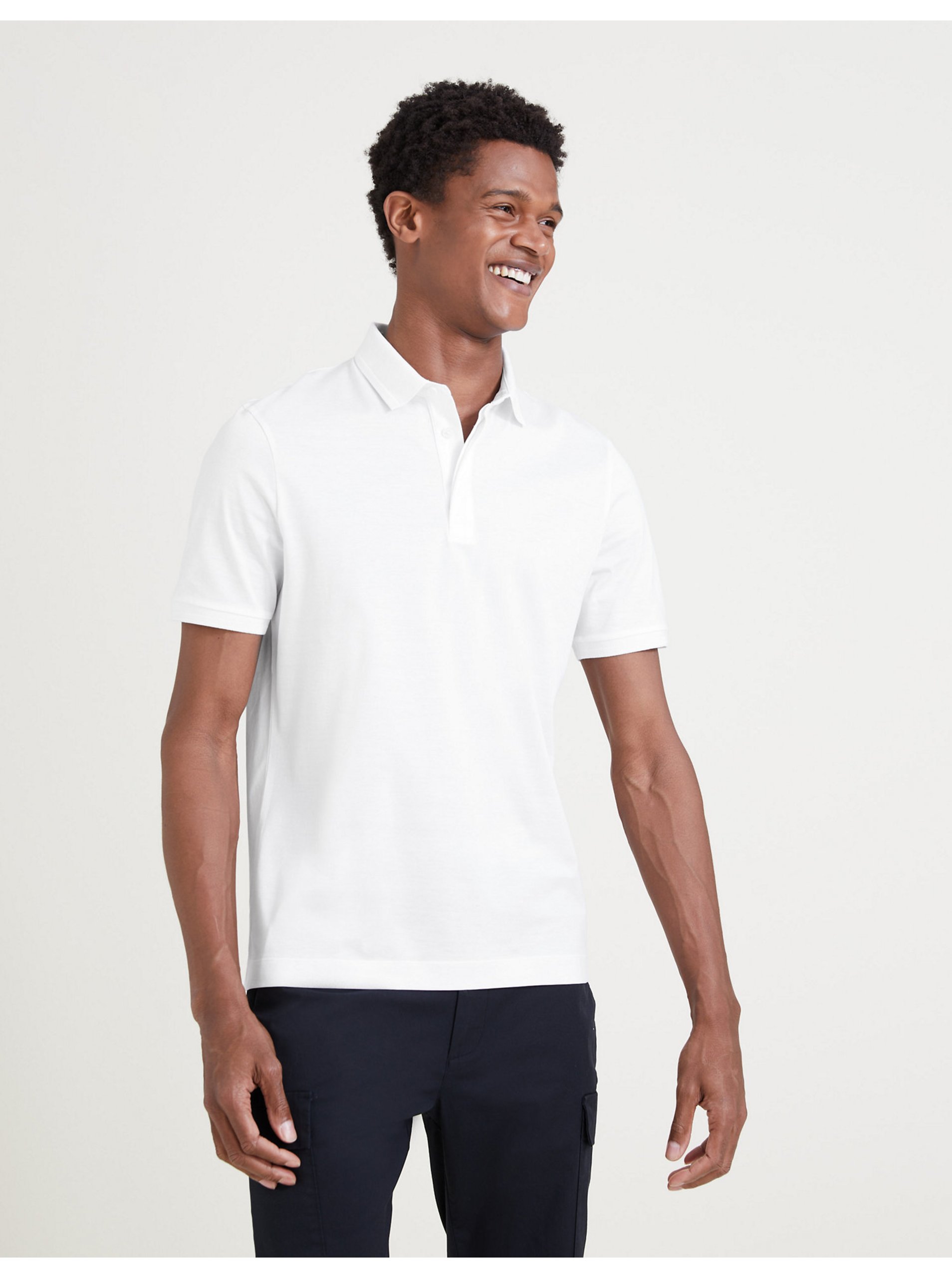 Levně Bílé pánské slim fit polo tričko Marks & Spencer