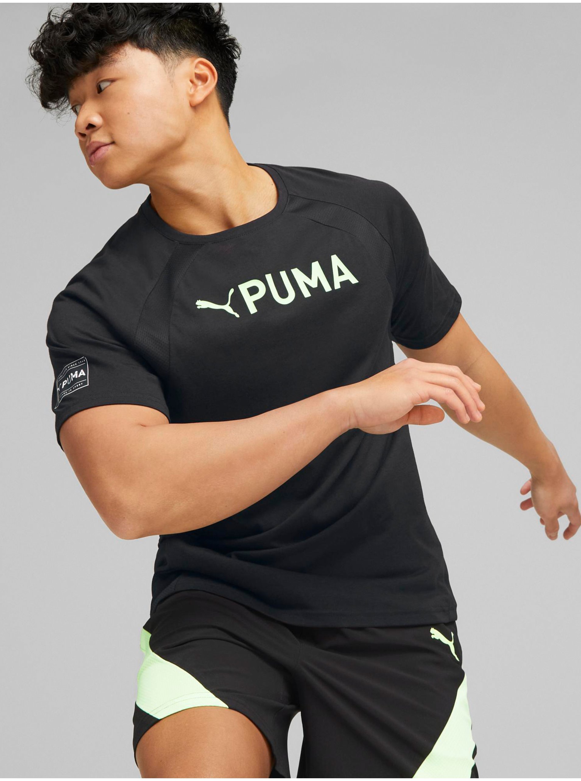 Lacno Čierne pánske športové tričko Puma Fit Ultrabreathe Triblend