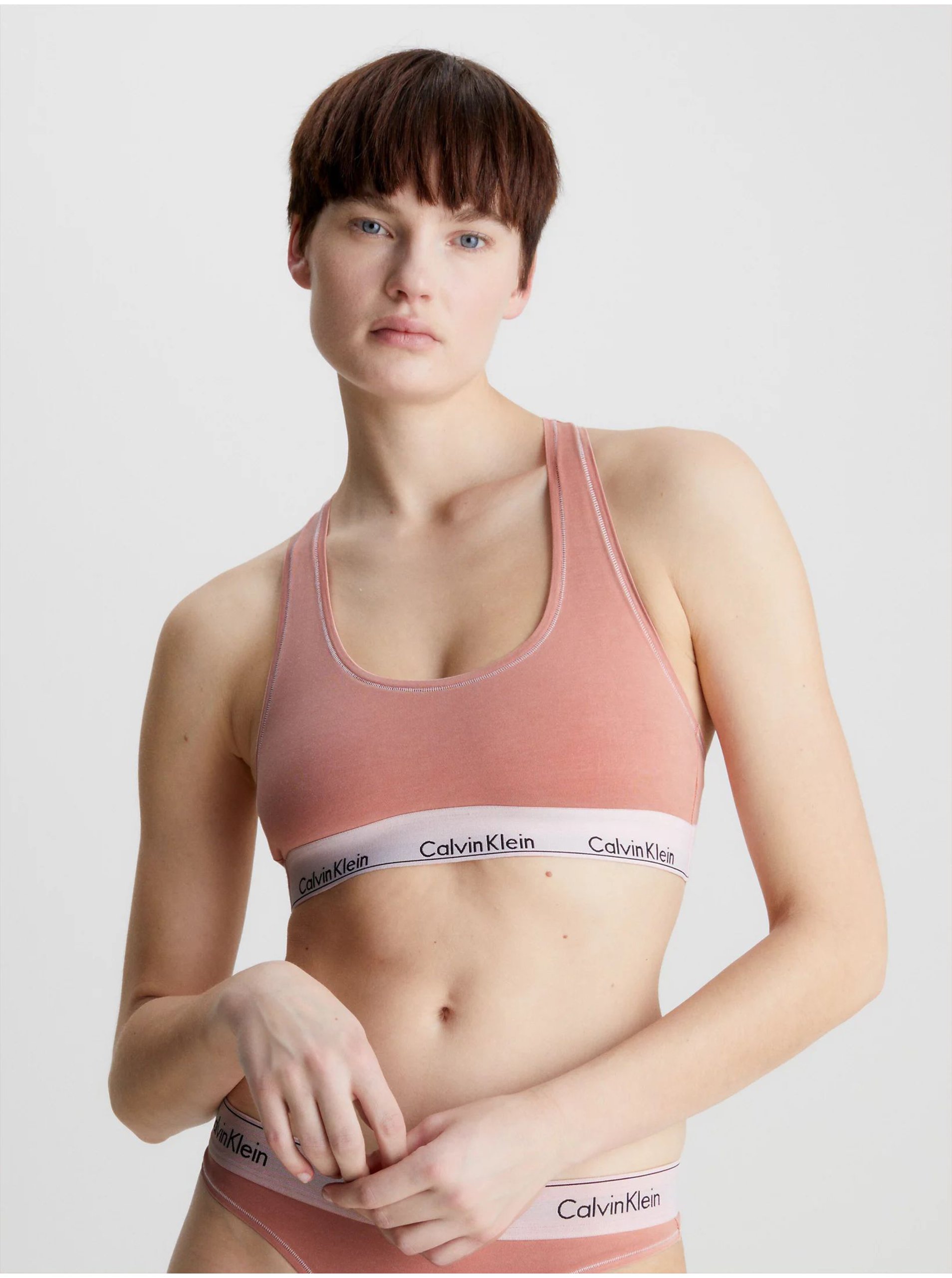 E-shop Světle růžová dámská podprsenka Calvin Klein Underwear