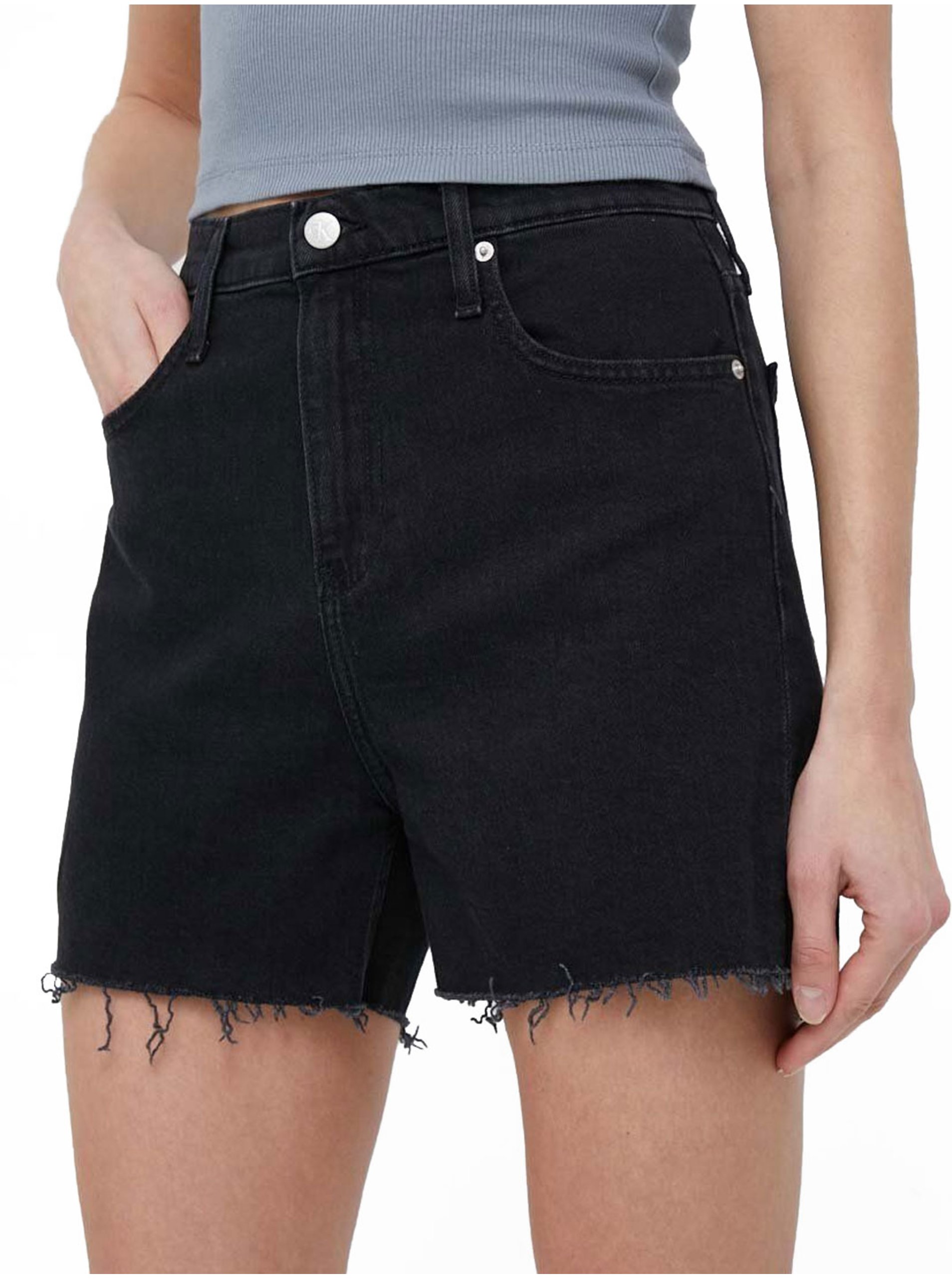 Levně Černé dámské džínové kraťasy Calvin Klein Jeans
