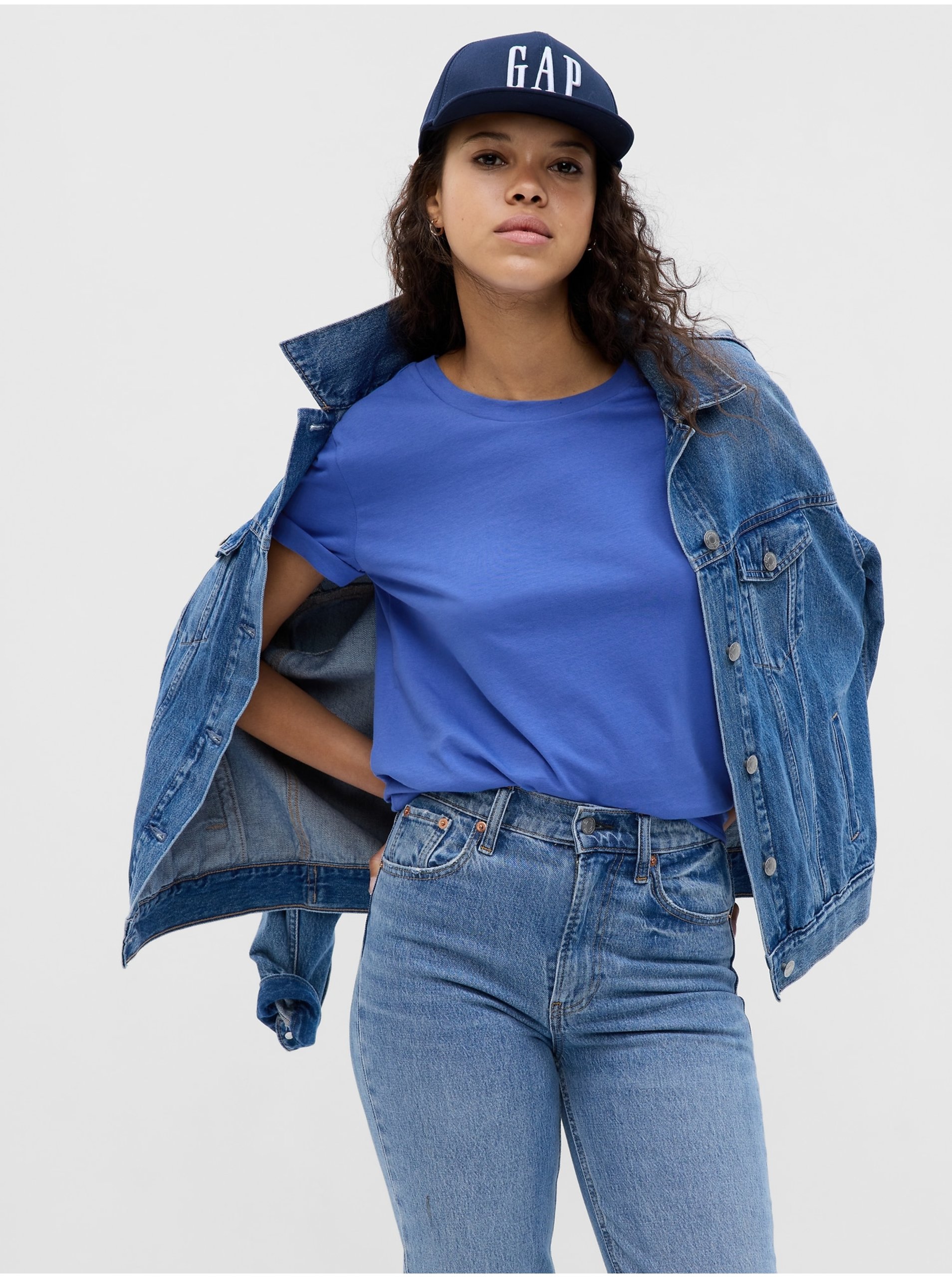 E-shop Modré dámské basic tričko GAP