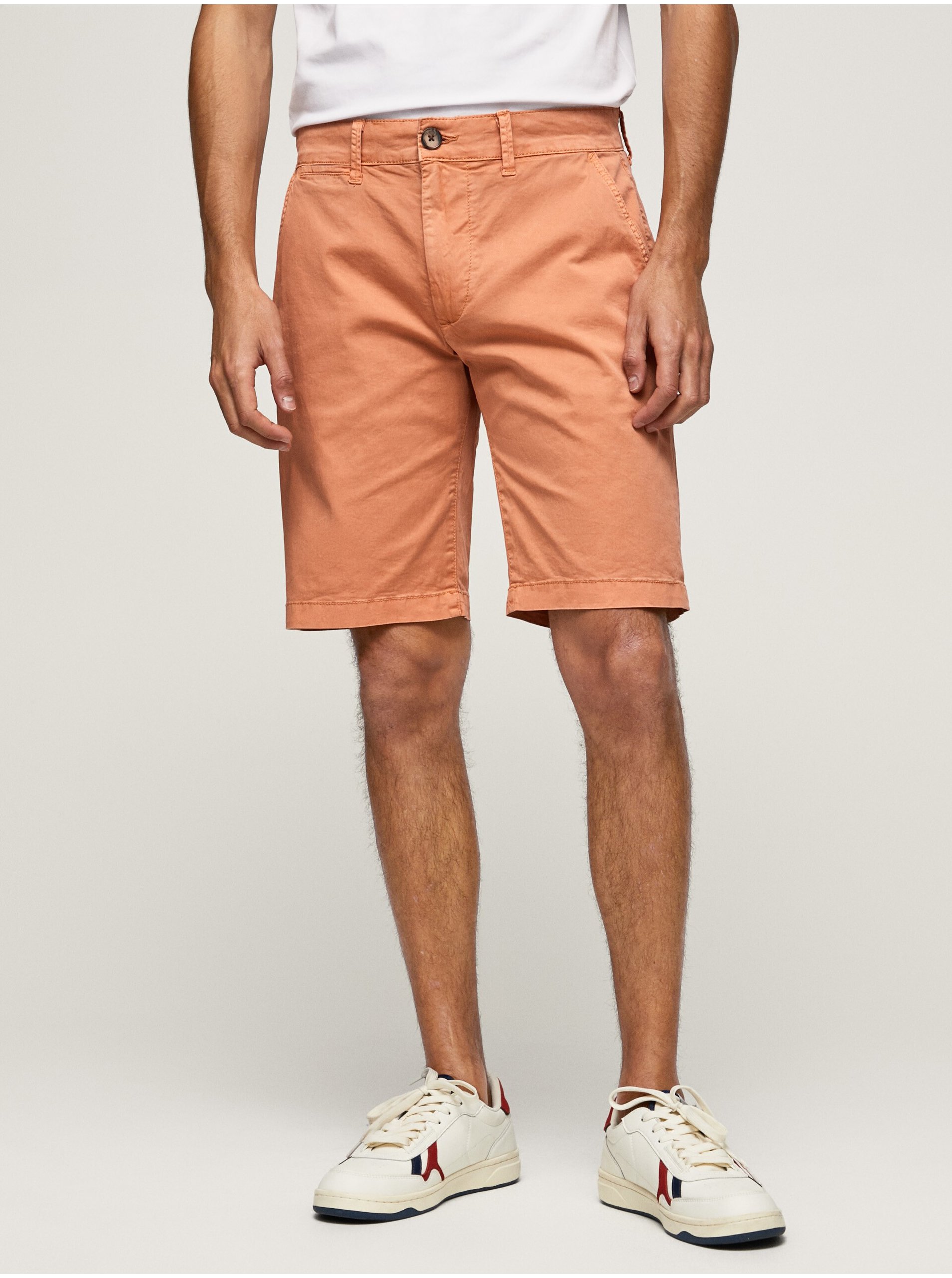 E-shop Kraťasy pre mužov Pepe Jeans - oranžová