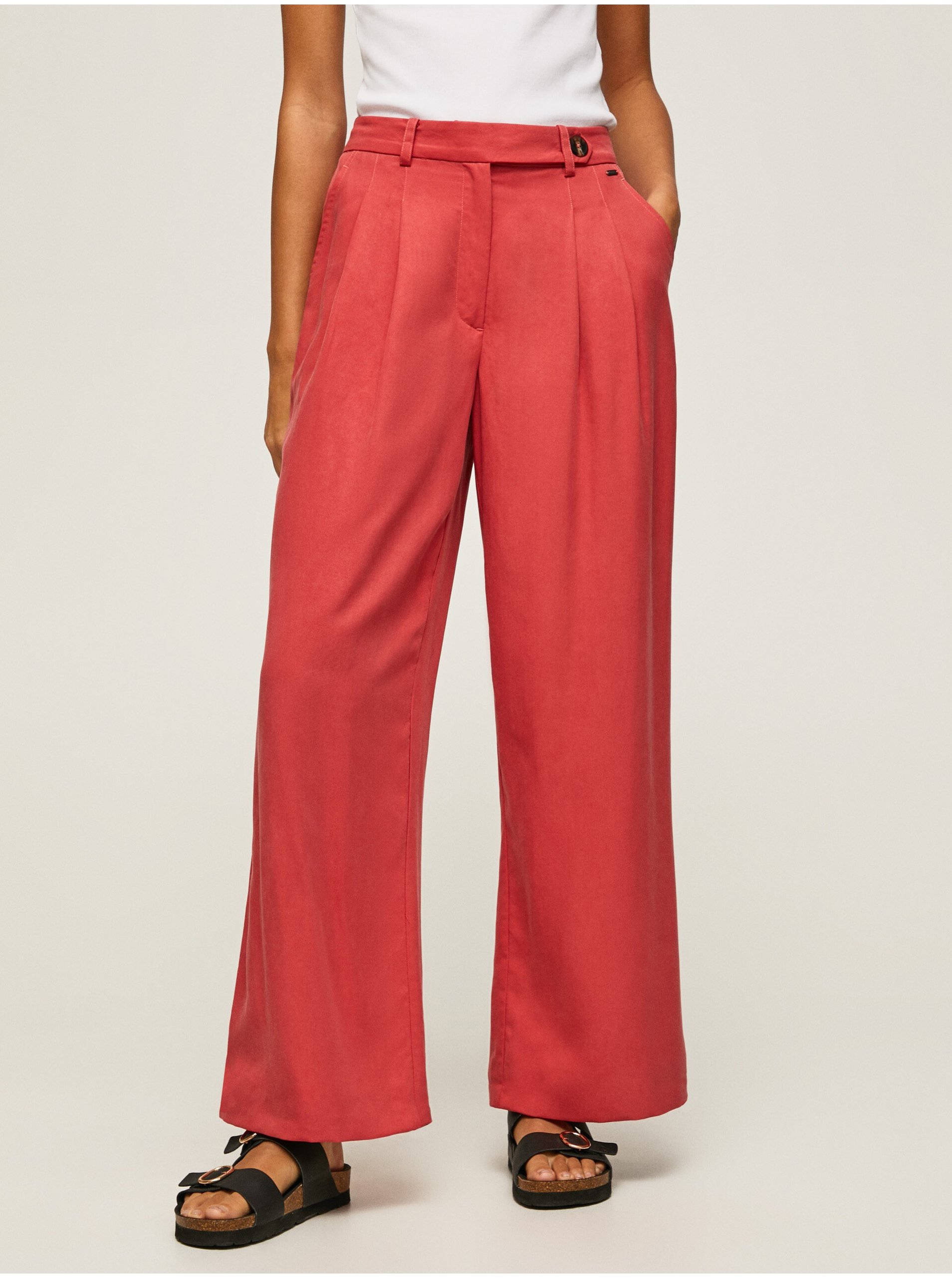E-shop Elegantné nohavice pre ženy Pepe Jeans - tehlová