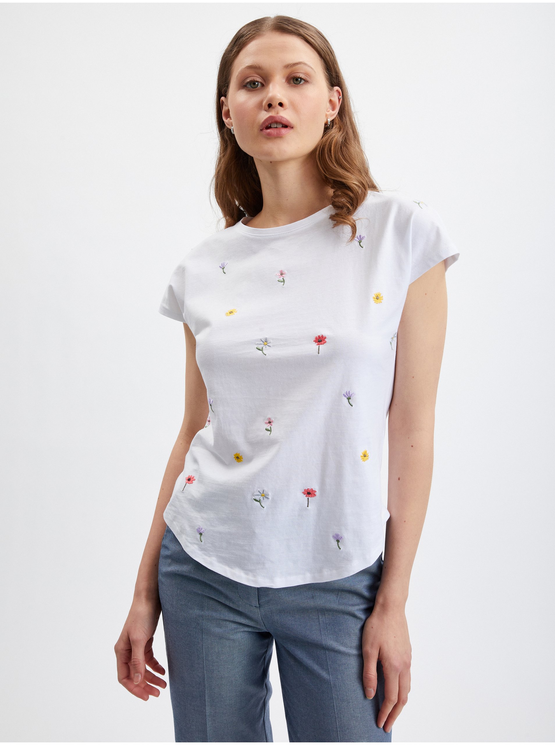 Levně Bílé dámské květované tričko ORSAY