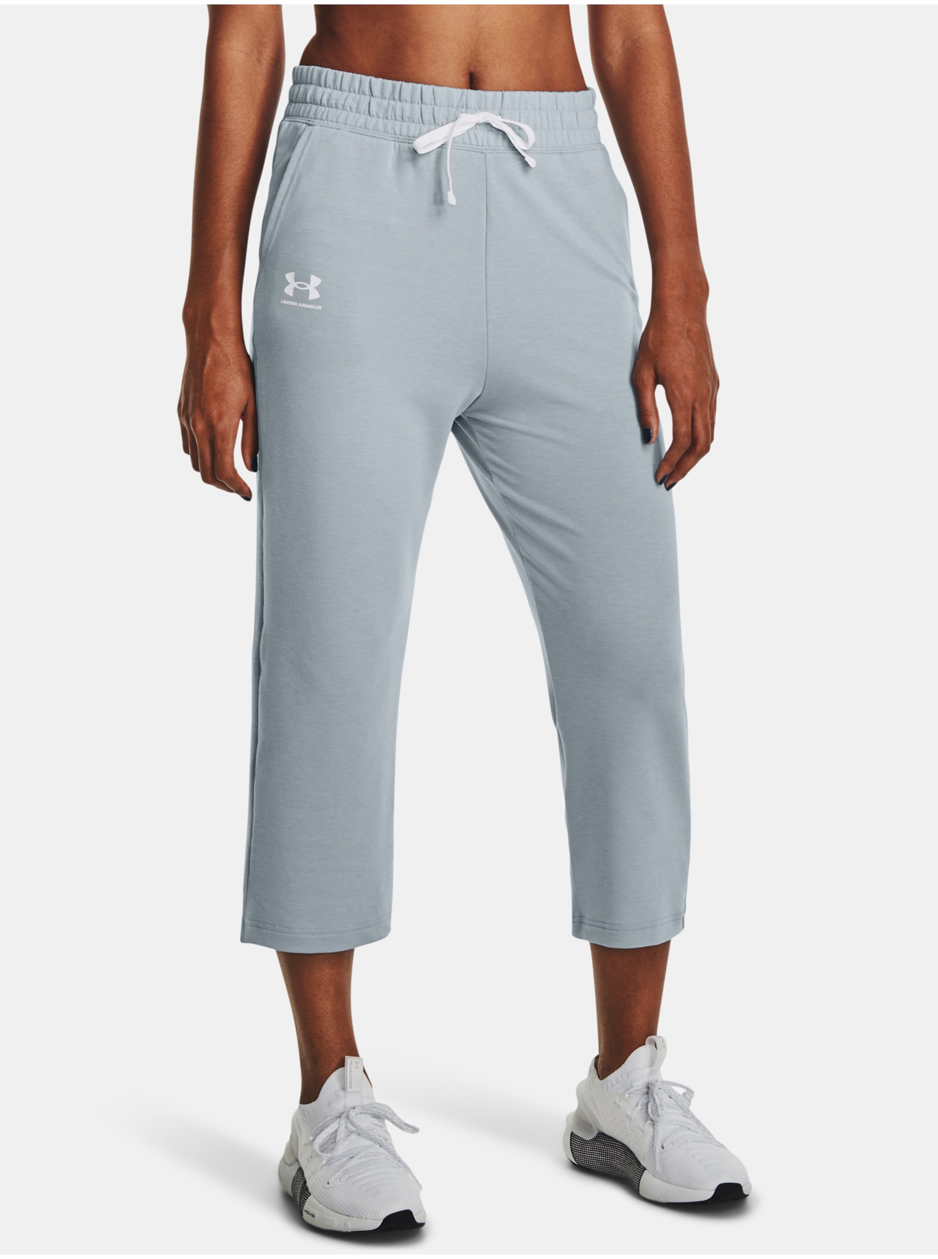 E-shop Světle modré dámské zkrácené sportovní tepláky Under Armour UA Rival Terry Flare Crop