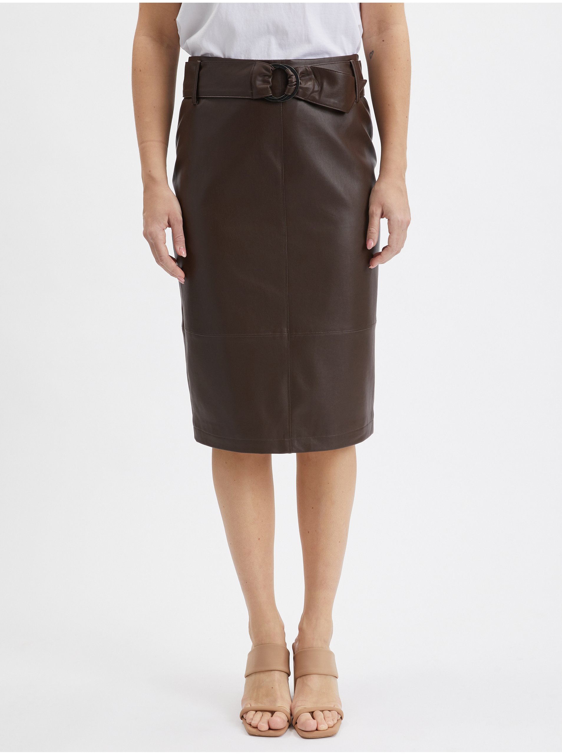 E-shop Tmavě hnědá dámská pouzdrová koženková sukně ORSAY