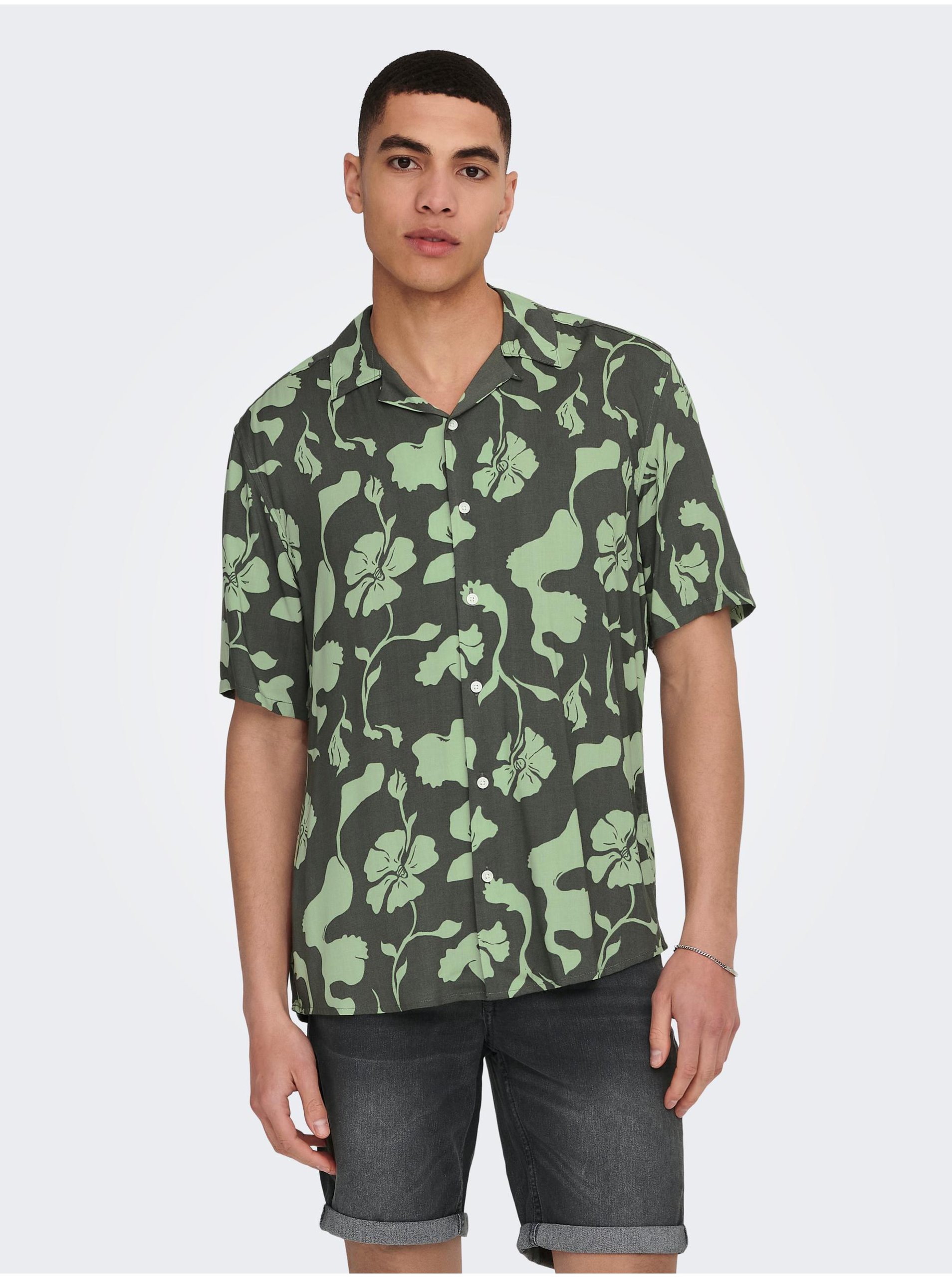E-shop Zelená pánská vzorovaná košile s krátkým rukávem ONLY & SONS Dash
