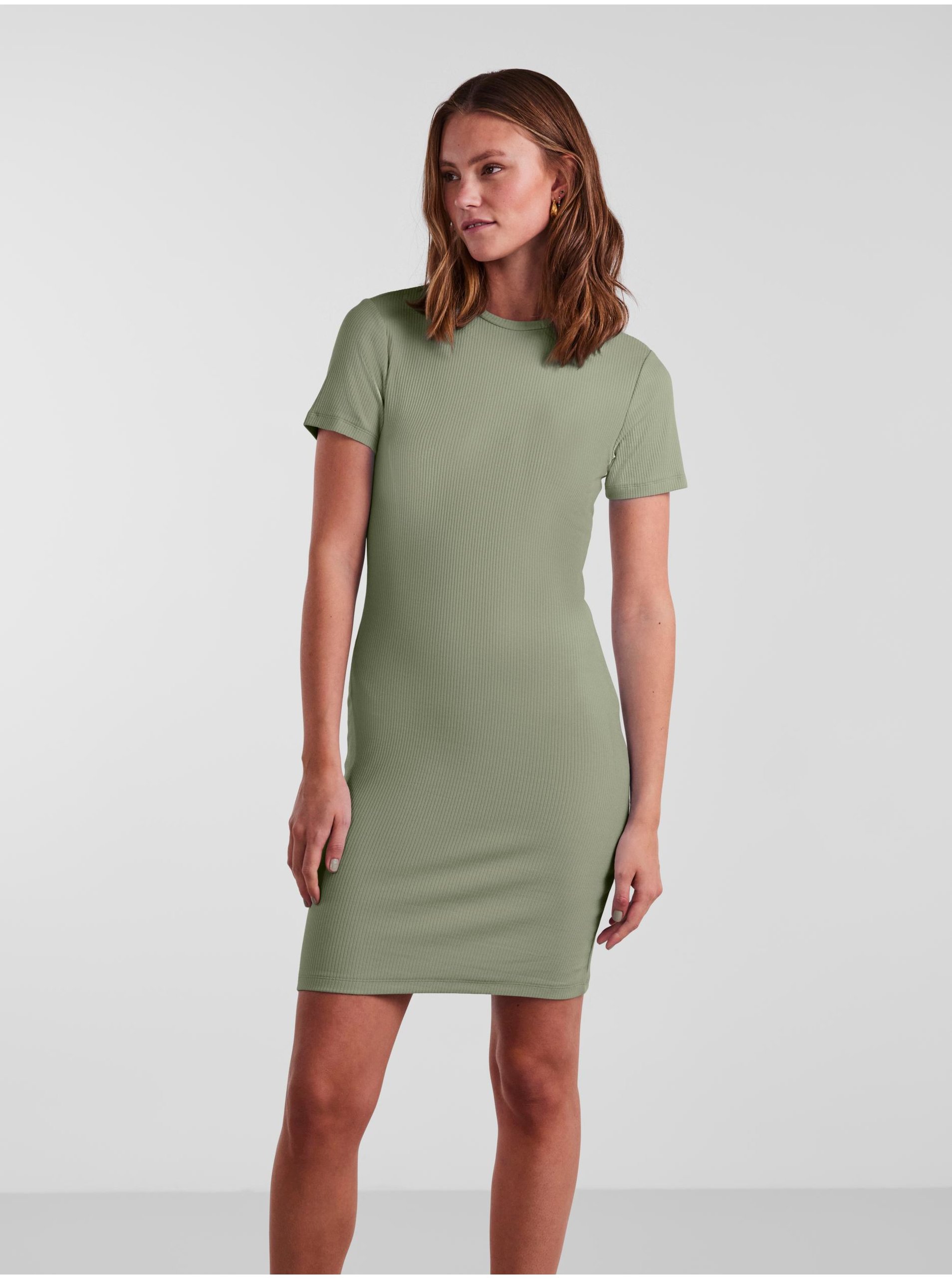 E-shop Zelené dámské pouzdrové basic šaty Pieces Ruka