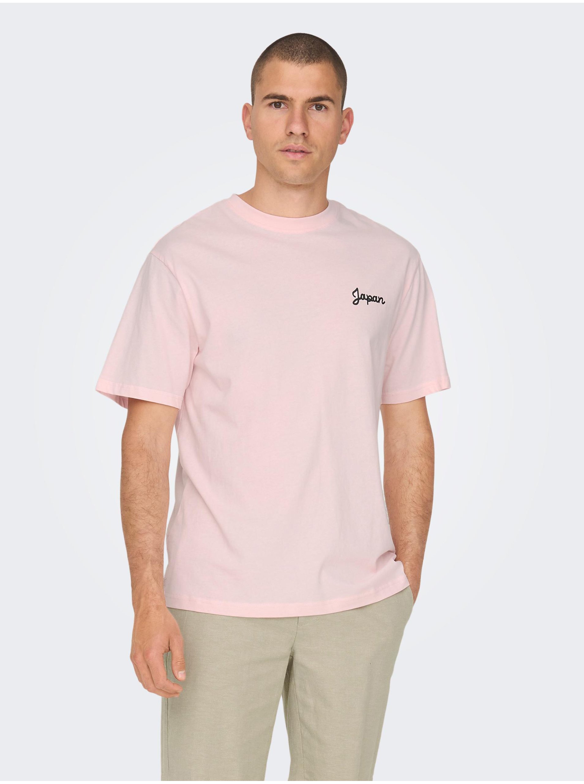 Levně Světle růžové pánské tričko s potiskem na zádech ONLY & SONS Jp
