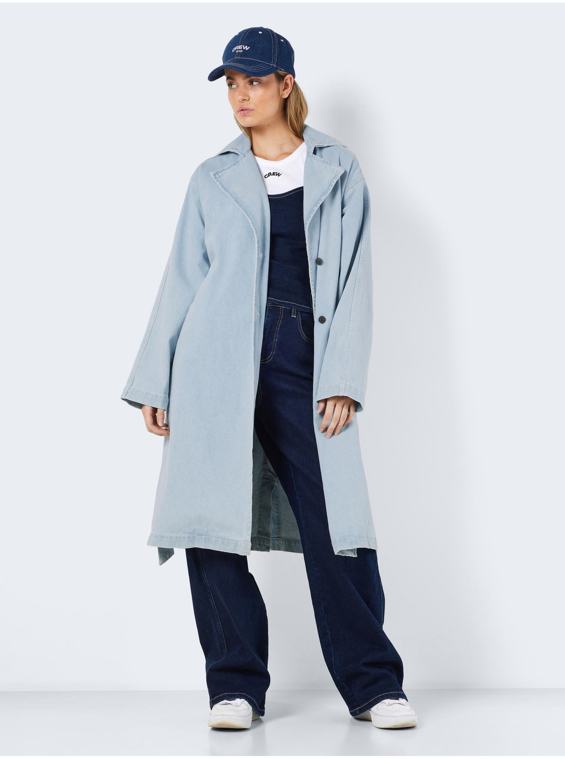 E-shop Světle modrý dámský lehký džínový kabát Noisy May Lili