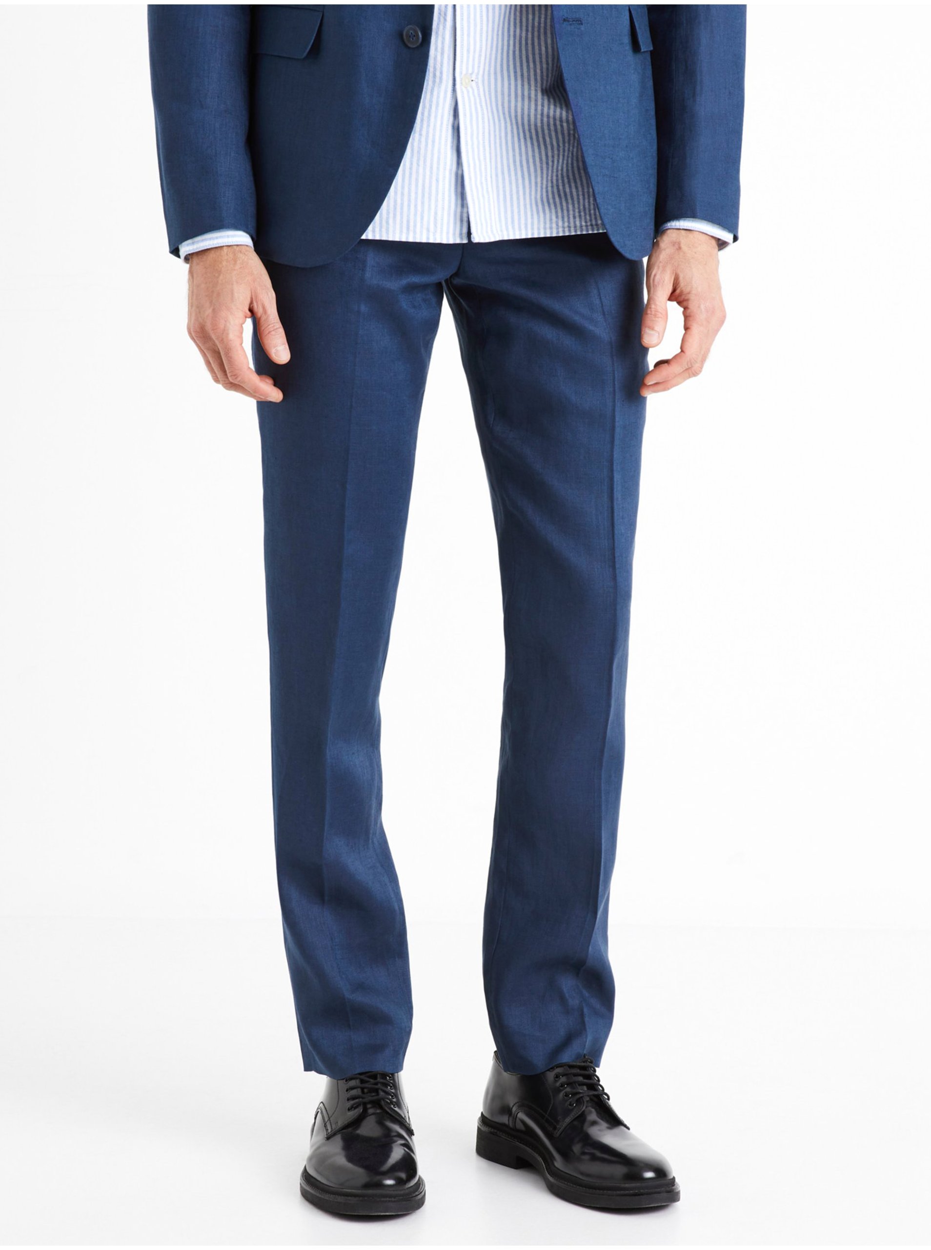 Levně Tmavě modré pánské lněné kalhoty Celio Bohot2