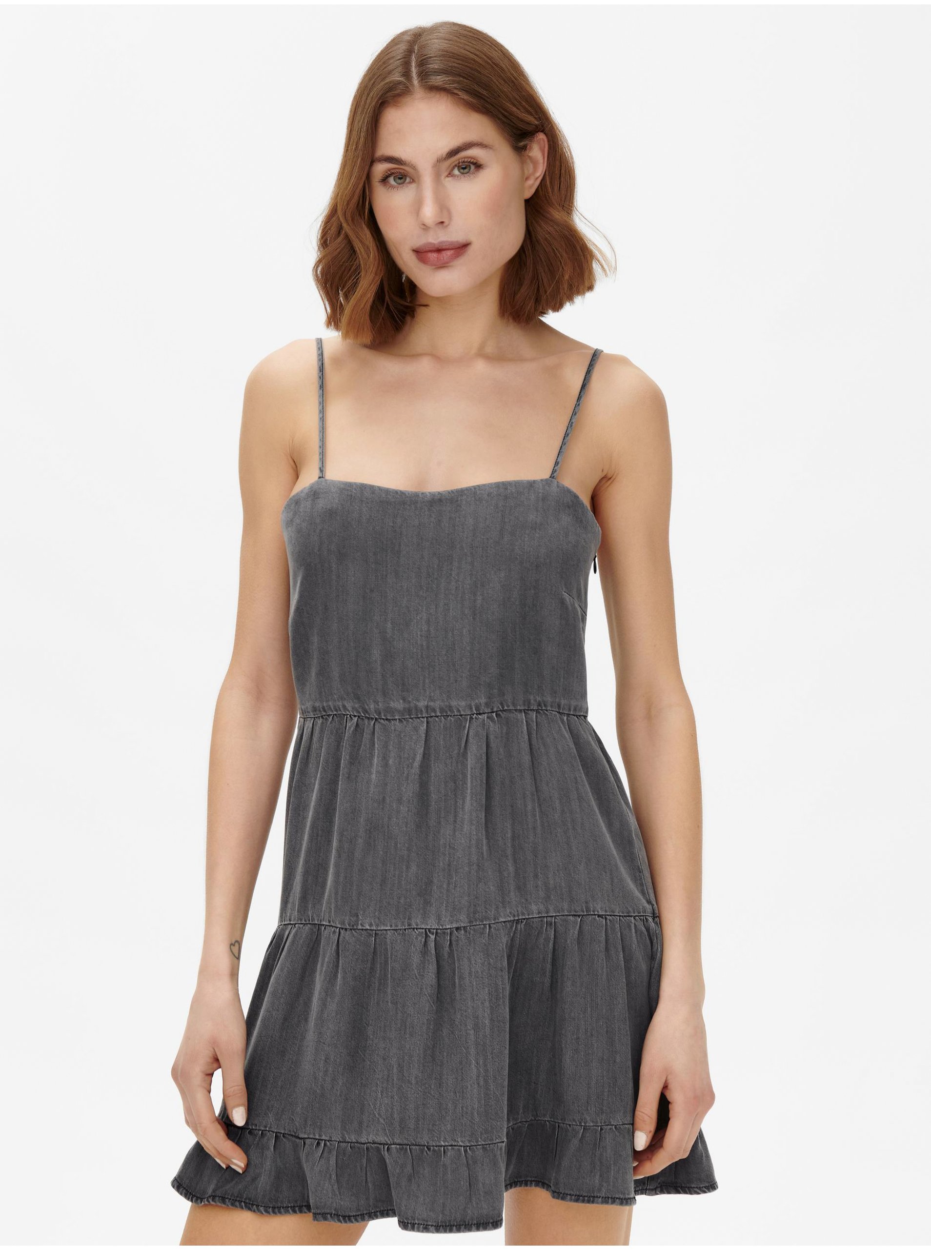 E-shop Tmavě šedé krátké šaty na ramínka ONLY Ragna