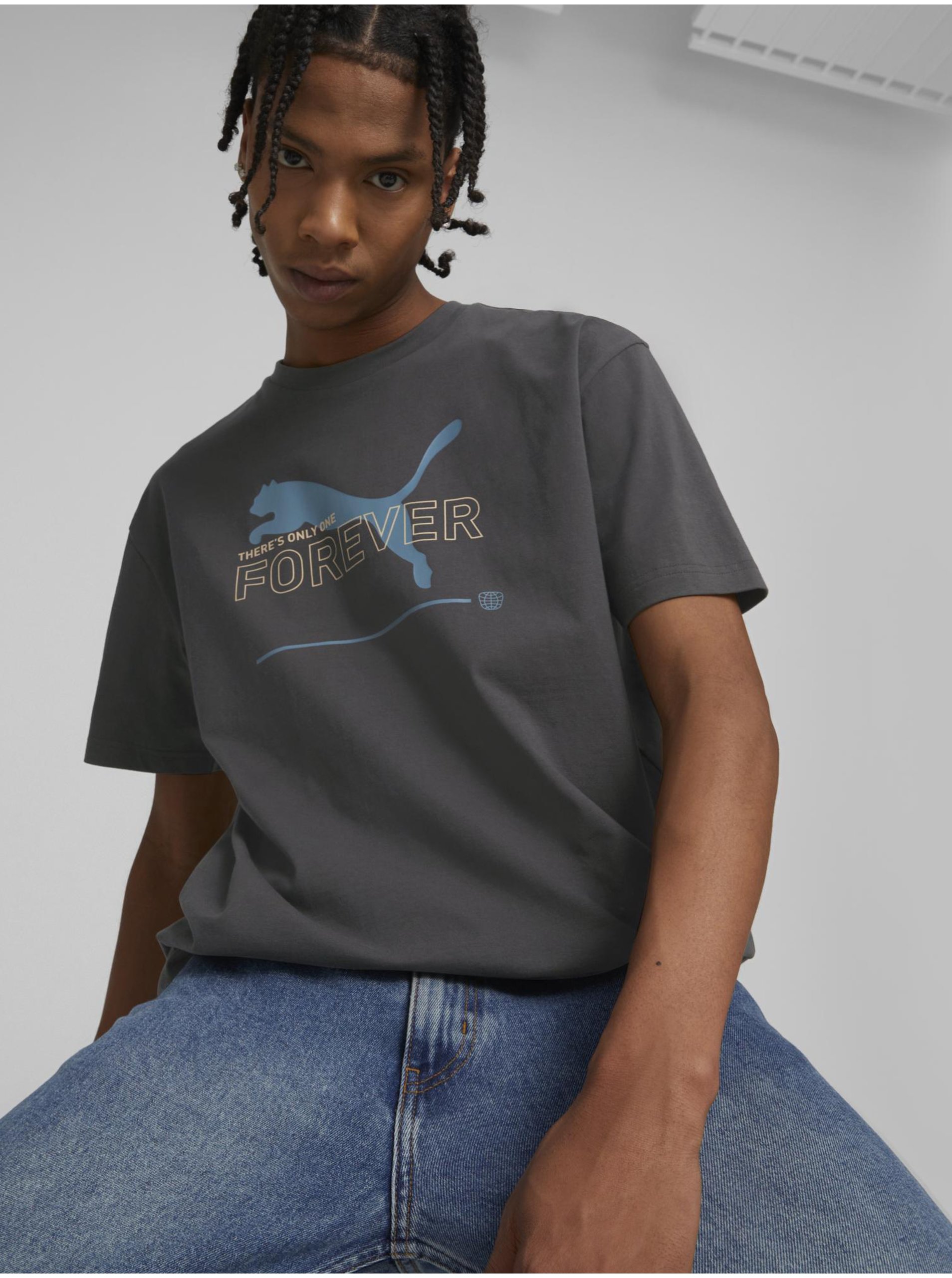E-shop Tmavě šedé pánské volné tričko Puma Ess Better