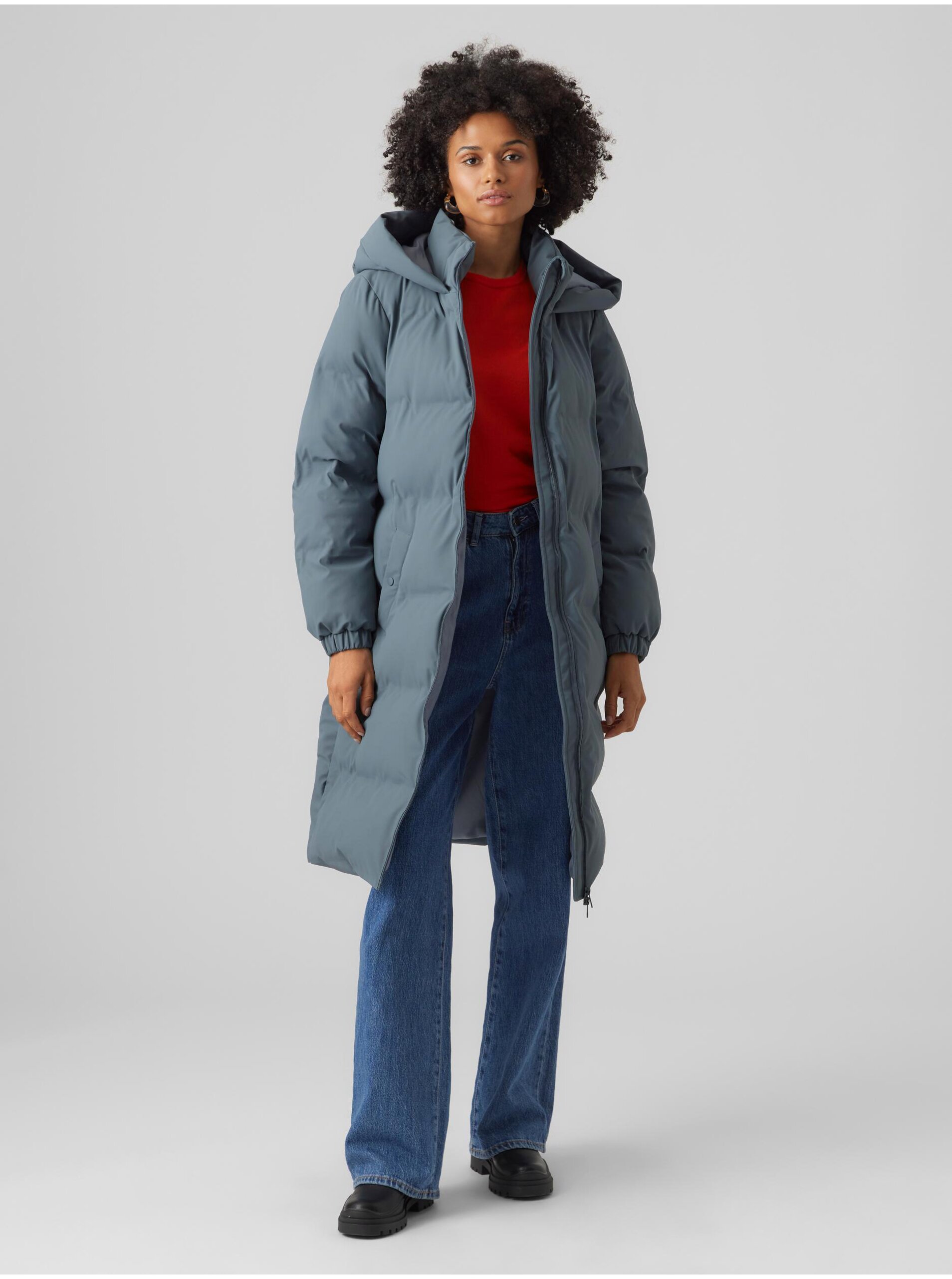E-shop Modrý dámský zimní prošívaný kabát VERO MODA Noe