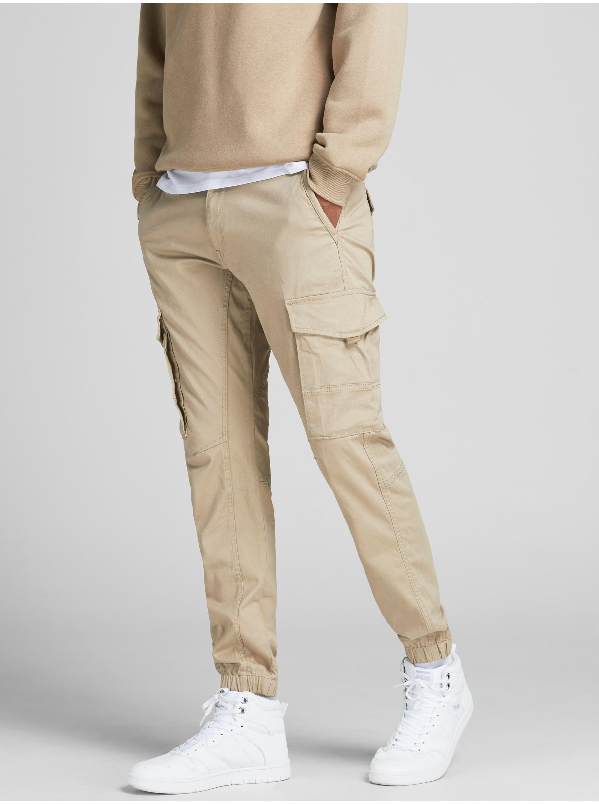 E-shop Béžové pánské kalhoty s kapsami Jack & Jones Paul
