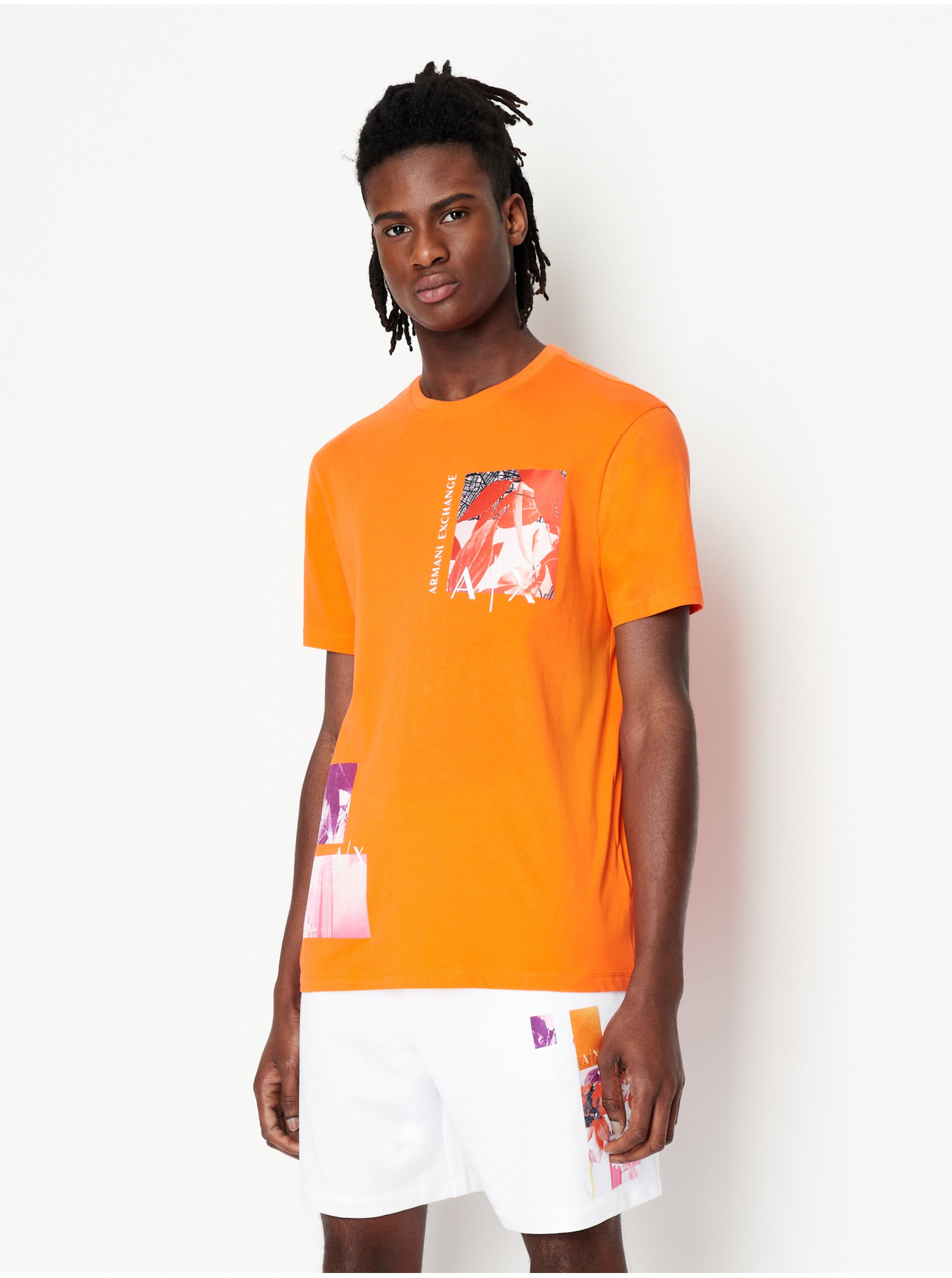 Levně Oranžové pánské tričko Armani Exchange