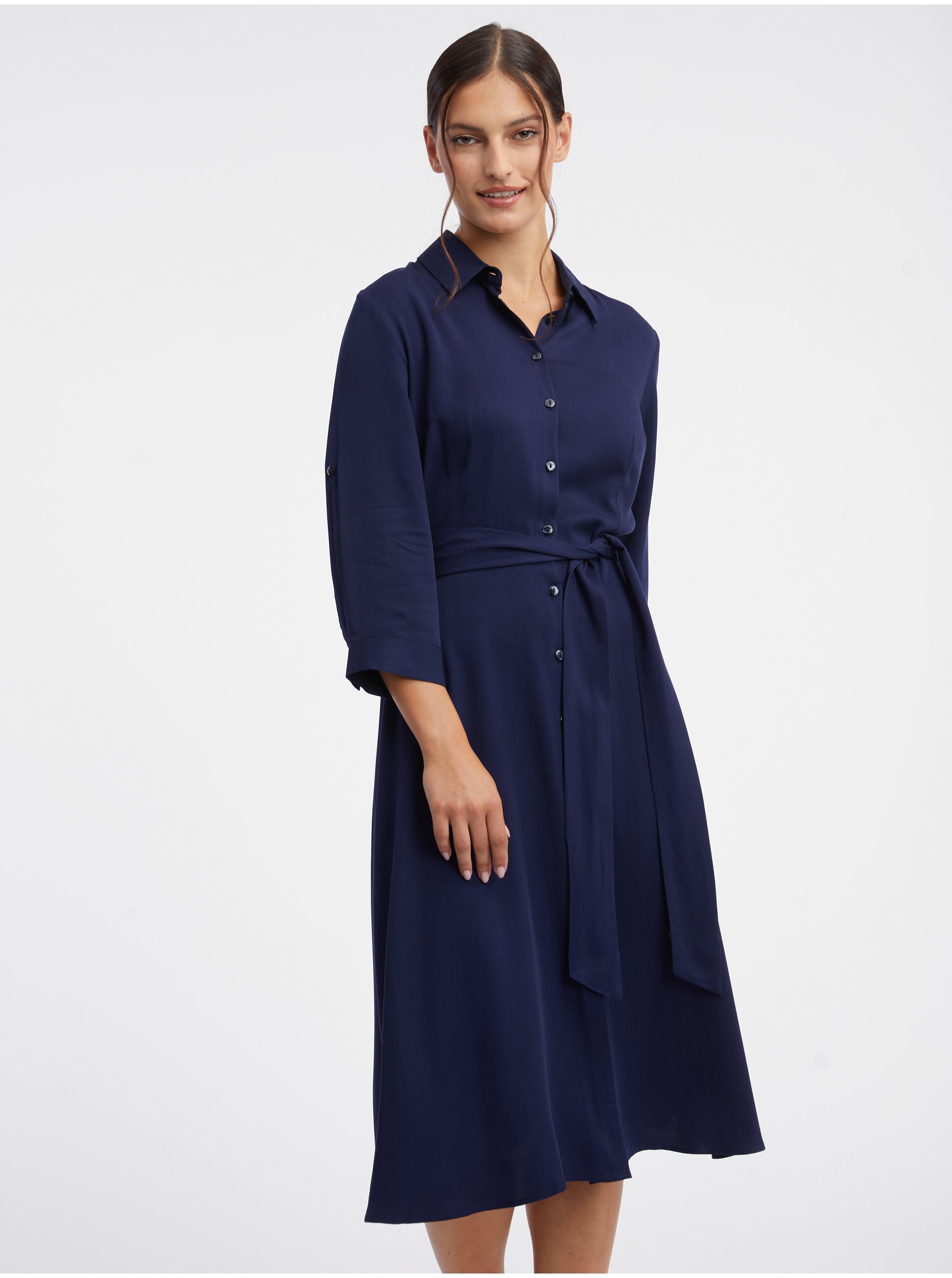 E-shop Tmavě modré dámské košilové midišaty ORSAY