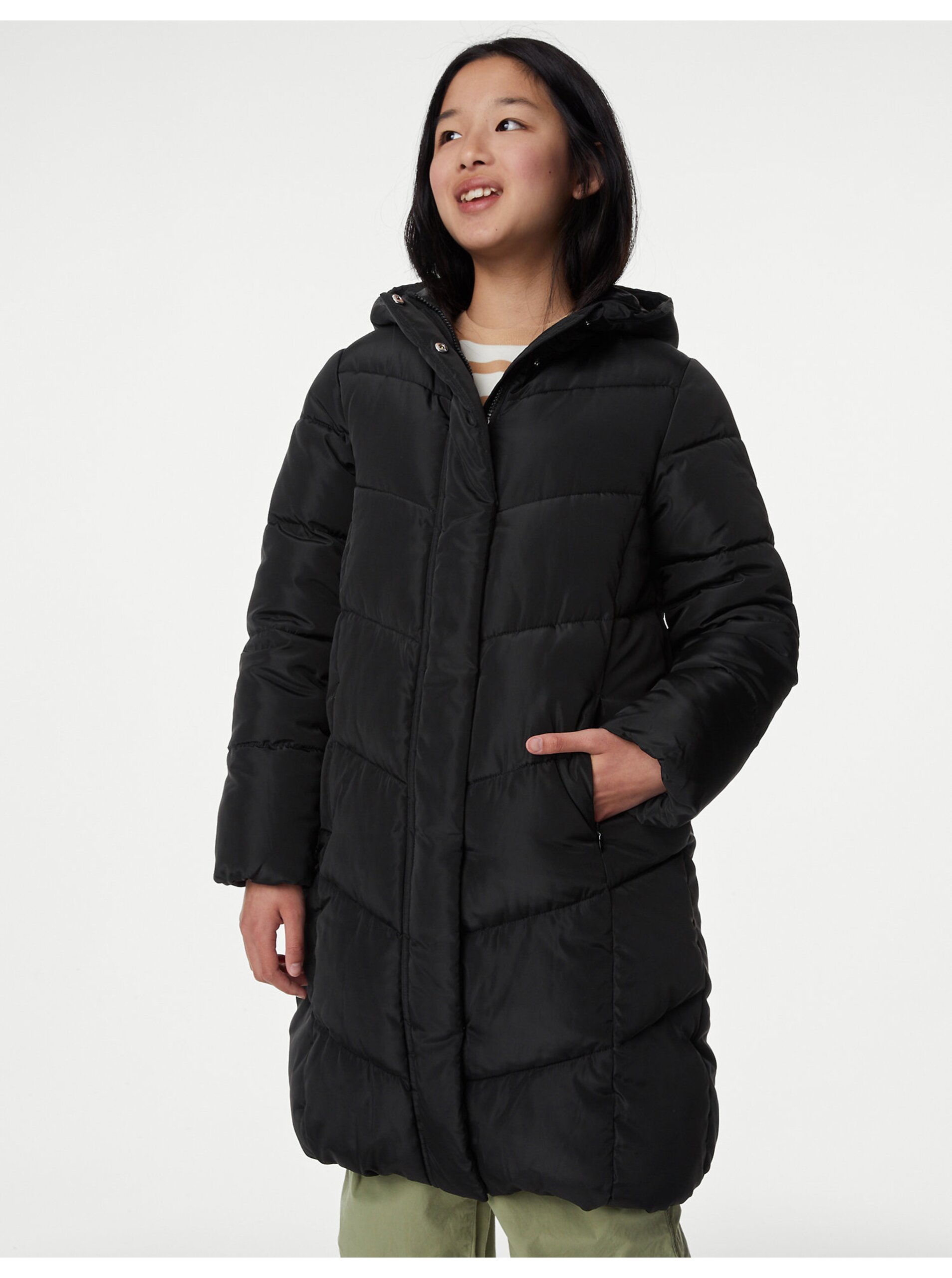 Levně Černý holčičí zimní zateplený kabát Marks & Spencer
