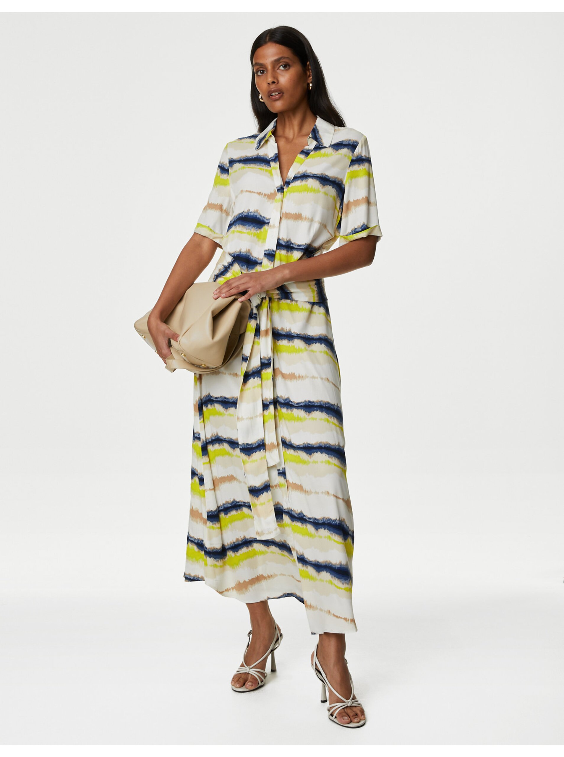 E-shop Bílé dámské pruhované košilové maxi šaty Marks & Spencer