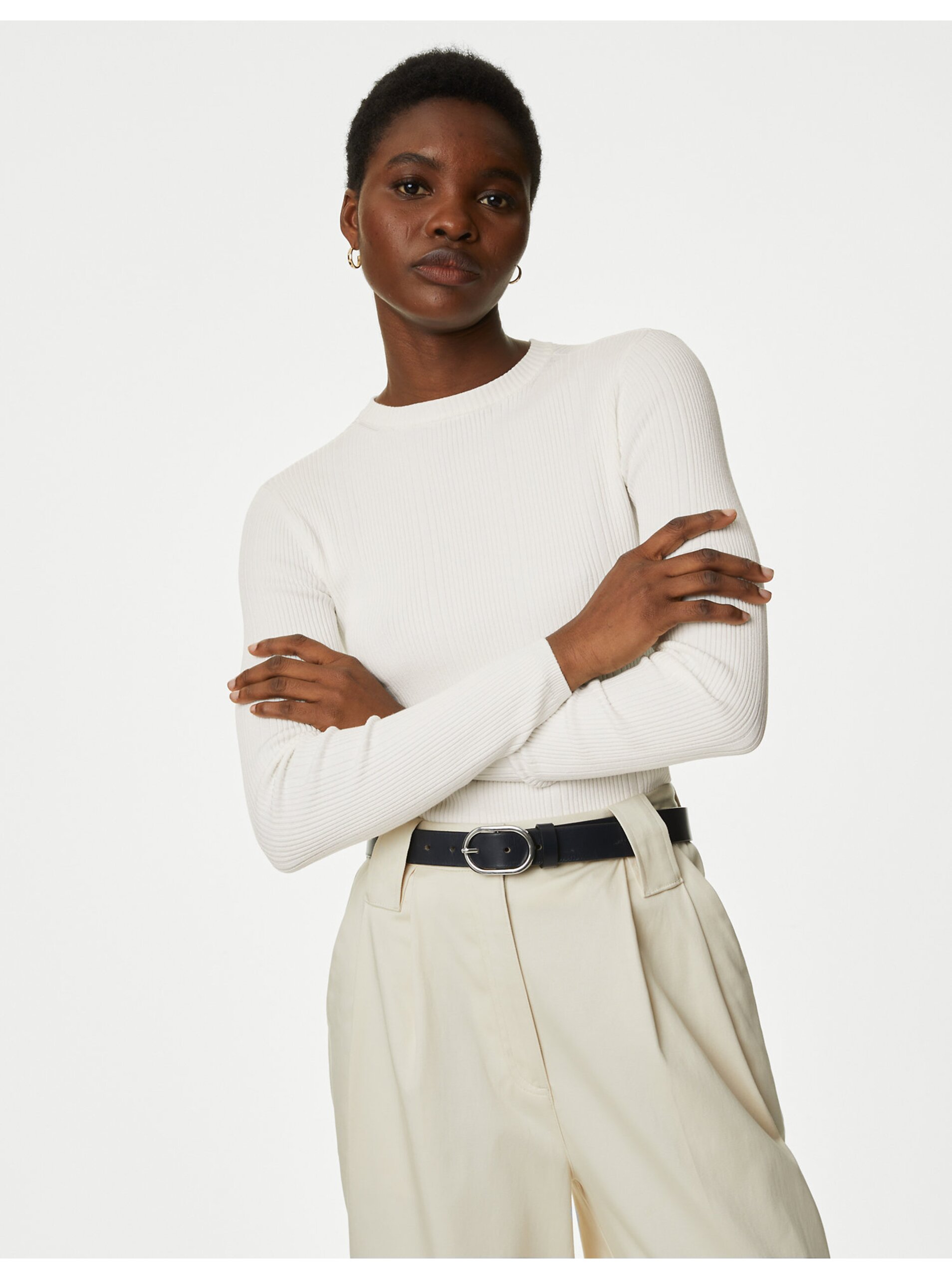 Lacno Krémový dámsky rebrovaný basic sveter Marks & Spencer