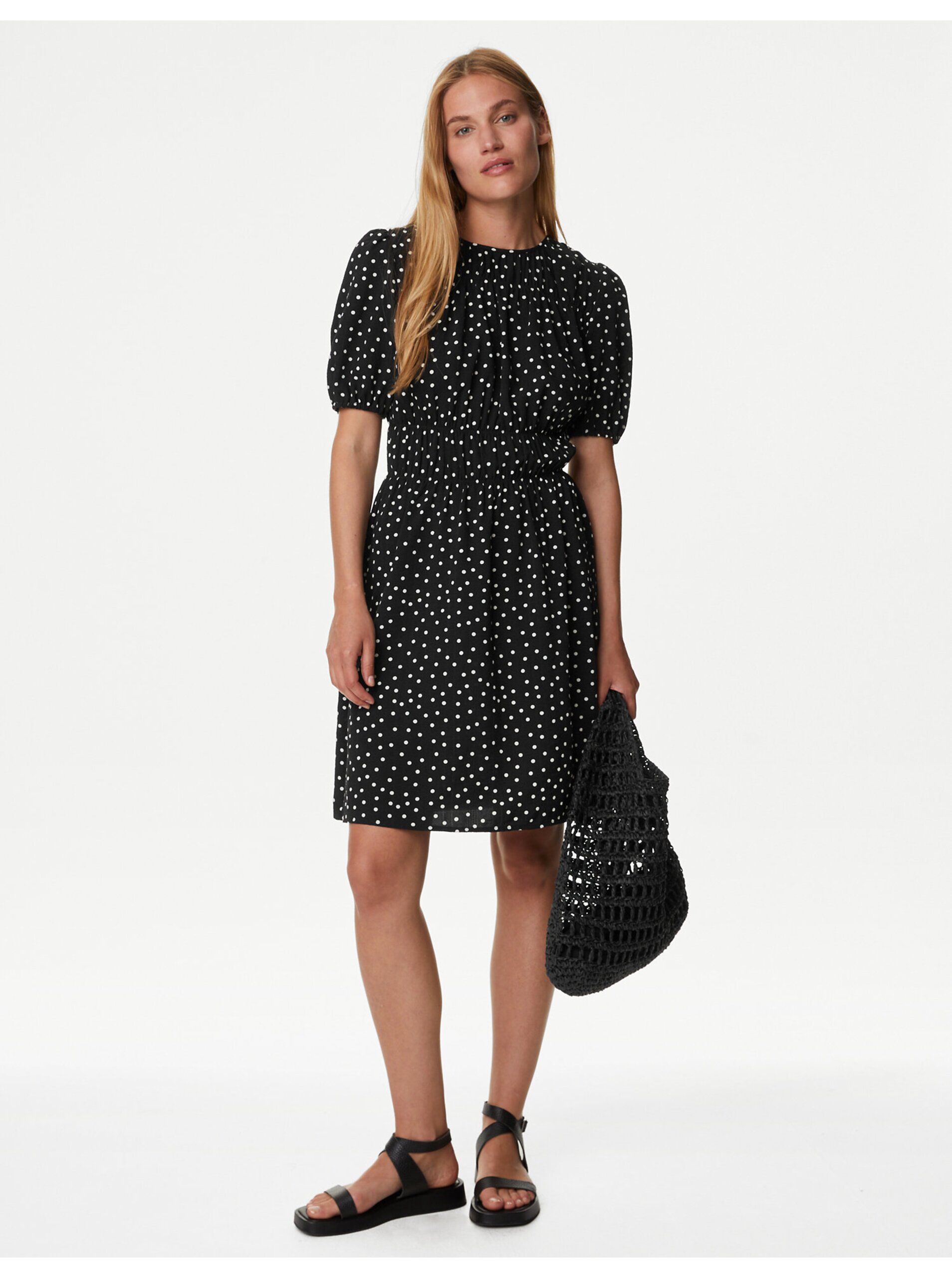 Levně Černé dámské puntíkované šaty Marks & Spencer