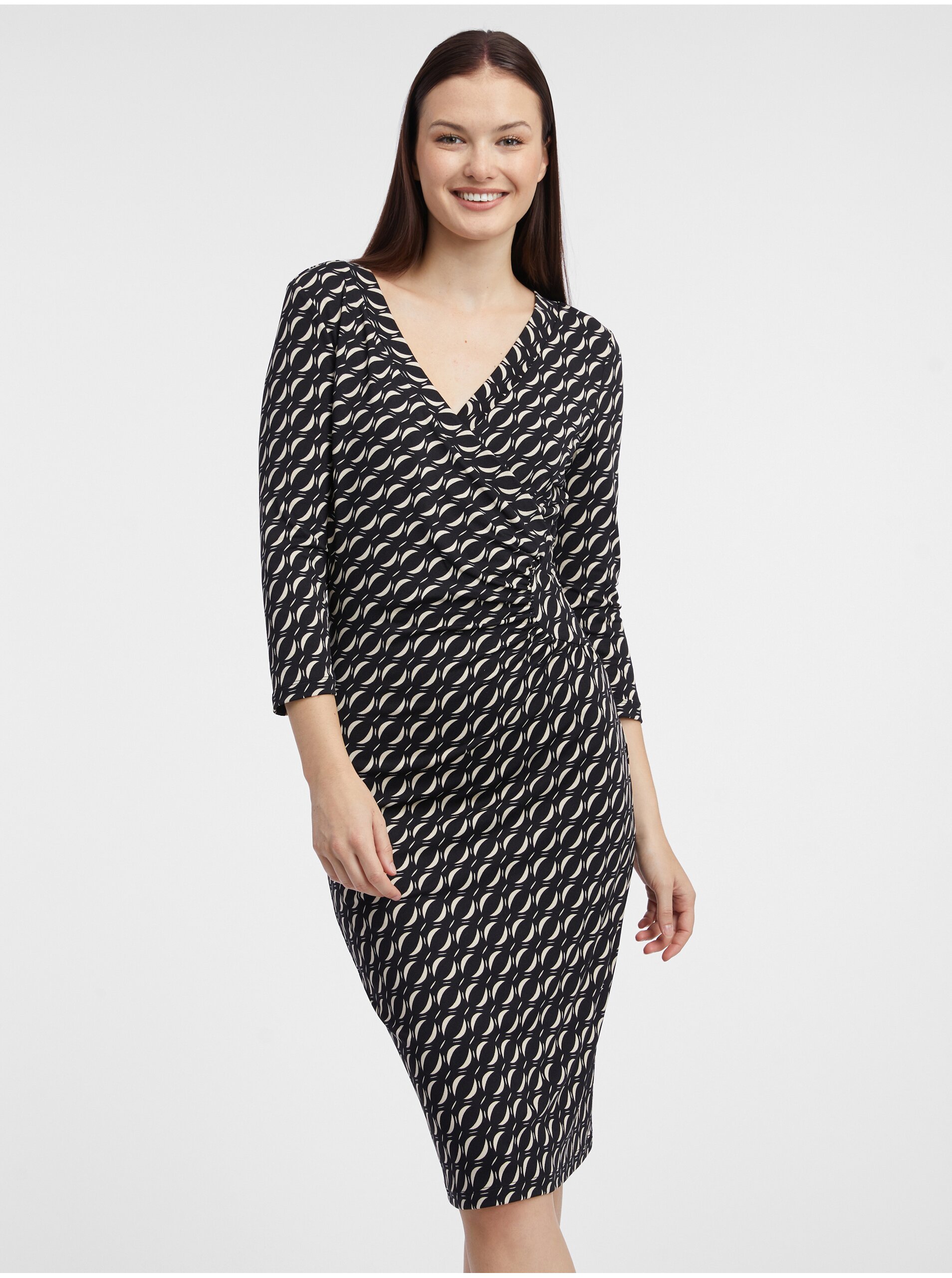 E-shop Černé dámské vzorované pouzdrové šaty ORSAY