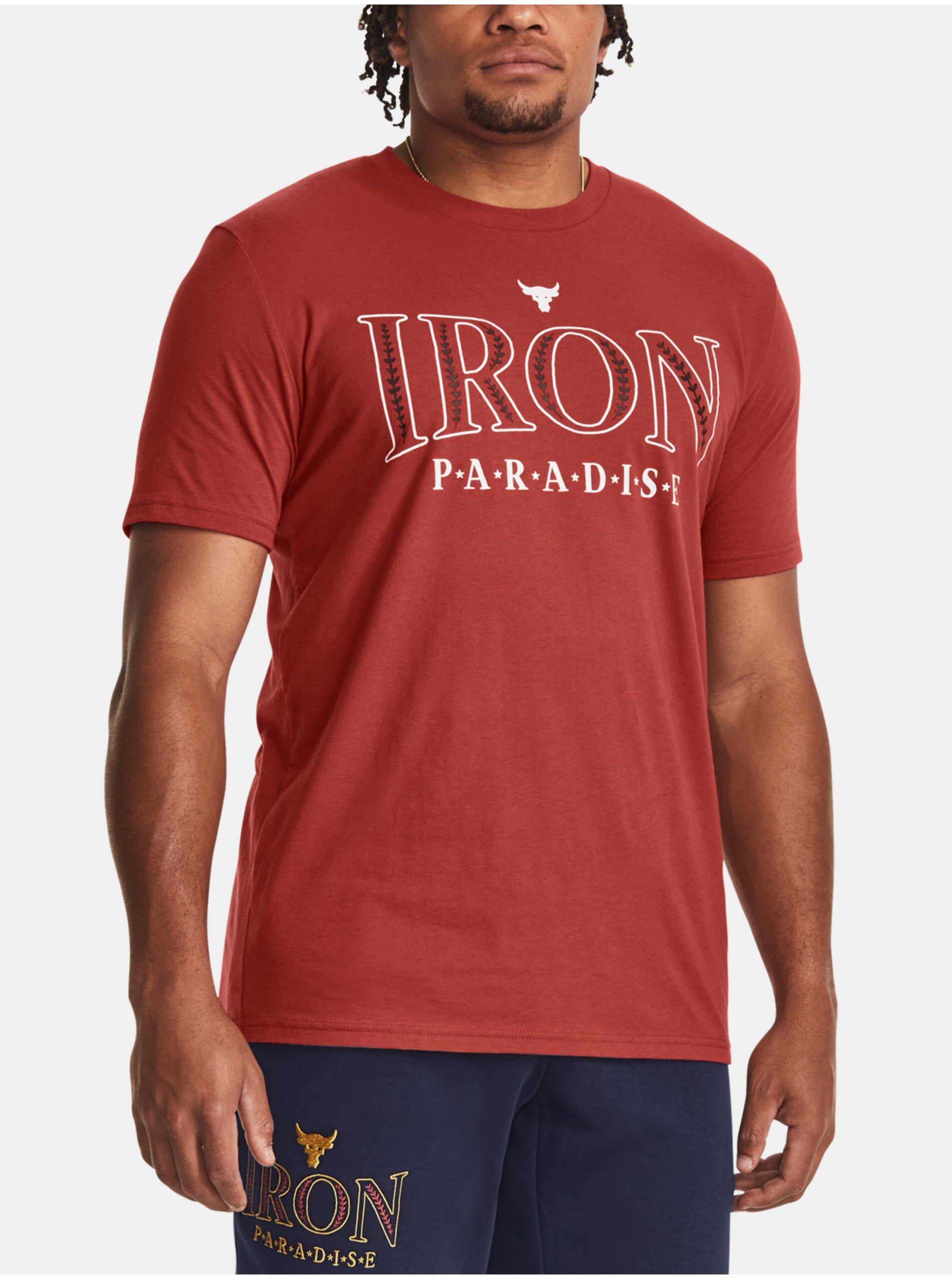 Levně Červené pánské tričko Under Armour Project Rock Iron SS